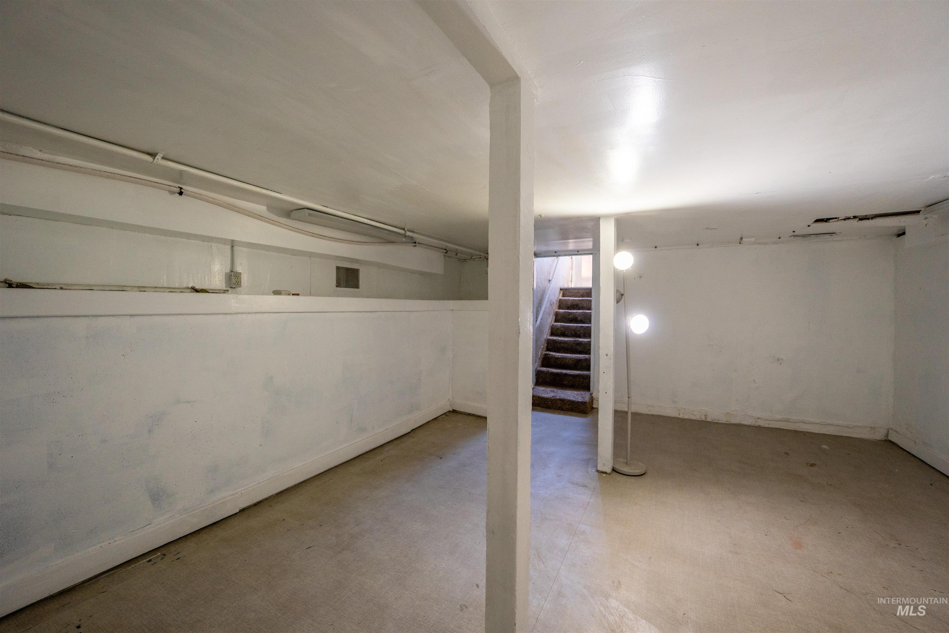 820 11th ave south, Nampa, Idaho 83651, 2 Bedrooms, 2 Bathrooms, Residential For Sale, Price $329,900, 98978757