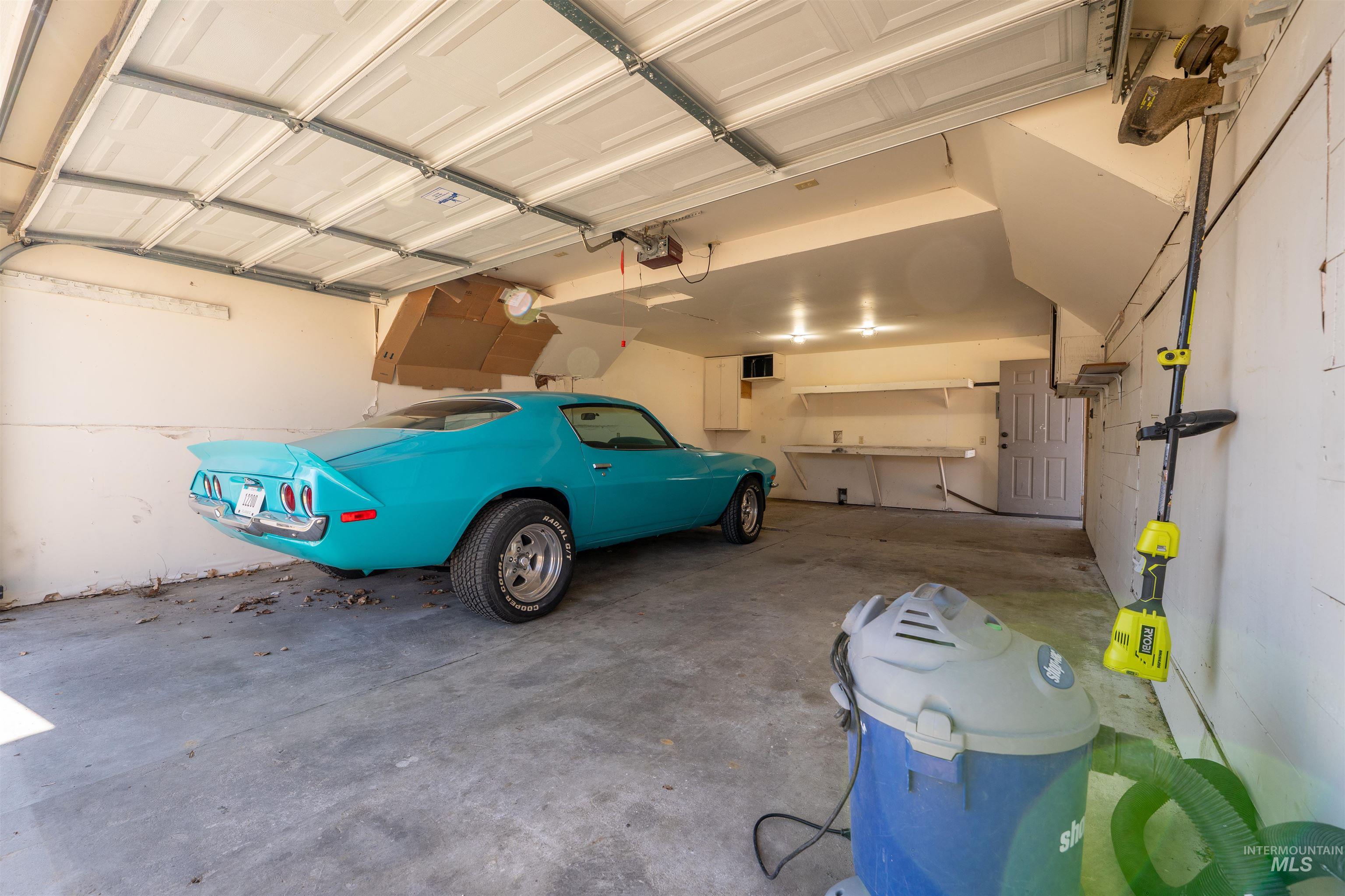 820 11th ave south, Nampa, Idaho 83651, 2 Bedrooms, 2 Bathrooms, Residential For Sale, Price $329,900, 98978757