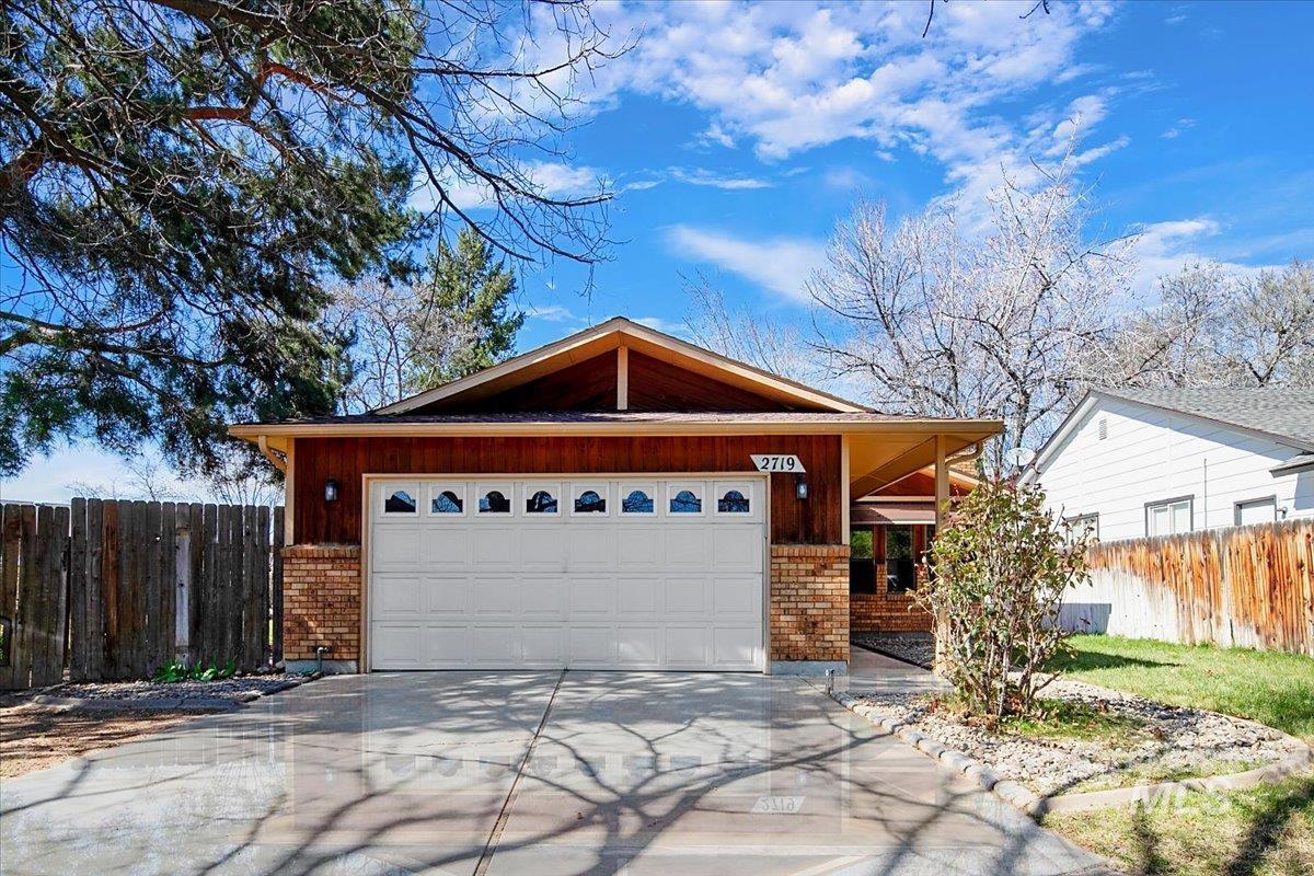 2719 N Aster Ave, Boise, Idaho 83704, 3 Bedrooms, 2 Bathrooms, Residential For Sale, Price $408,000, 98978758
