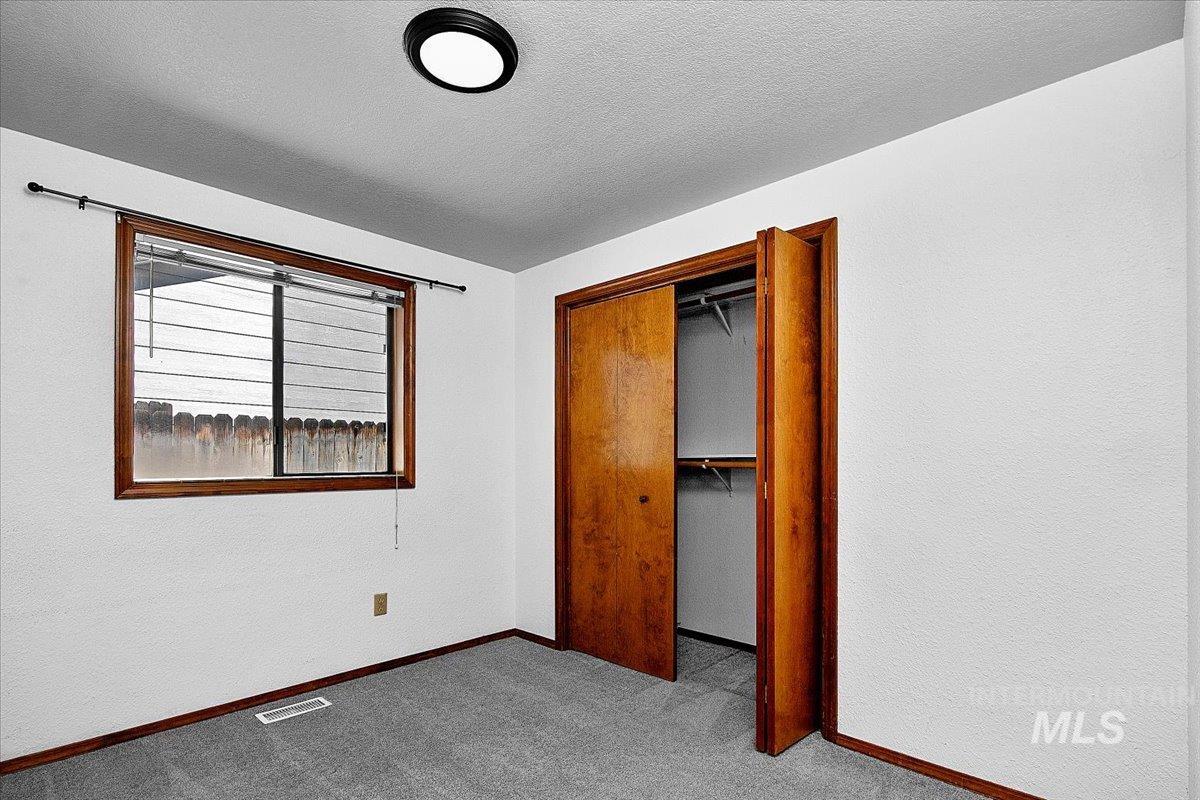 2719 N Aster Ave, Boise, Idaho 83704, 3 Bedrooms, 2 Bathrooms, Residential For Sale, Price $408,000, 98978758