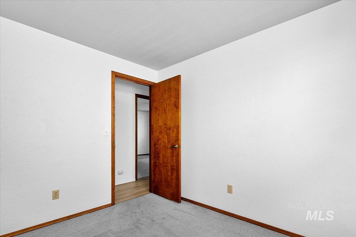 2719 N Aster Ave, Boise, Idaho 83704, 3 Bedrooms, 2 Bathrooms, Residential For Sale, Price $408,000, 98978758