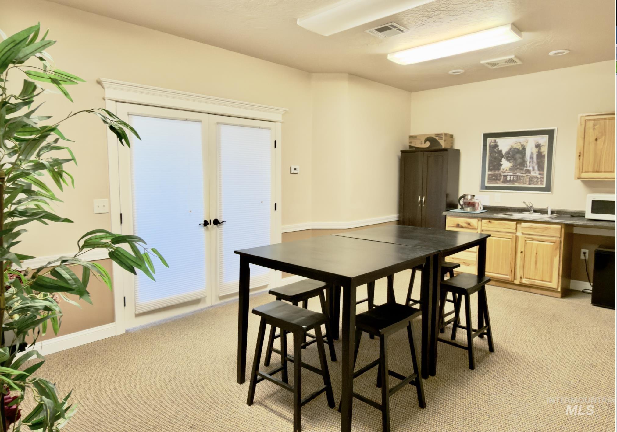 849 E Fairview Ave, Meridian, Idaho 83642, Business/Commercial For Sale, Price $875,000,MLS 98978762