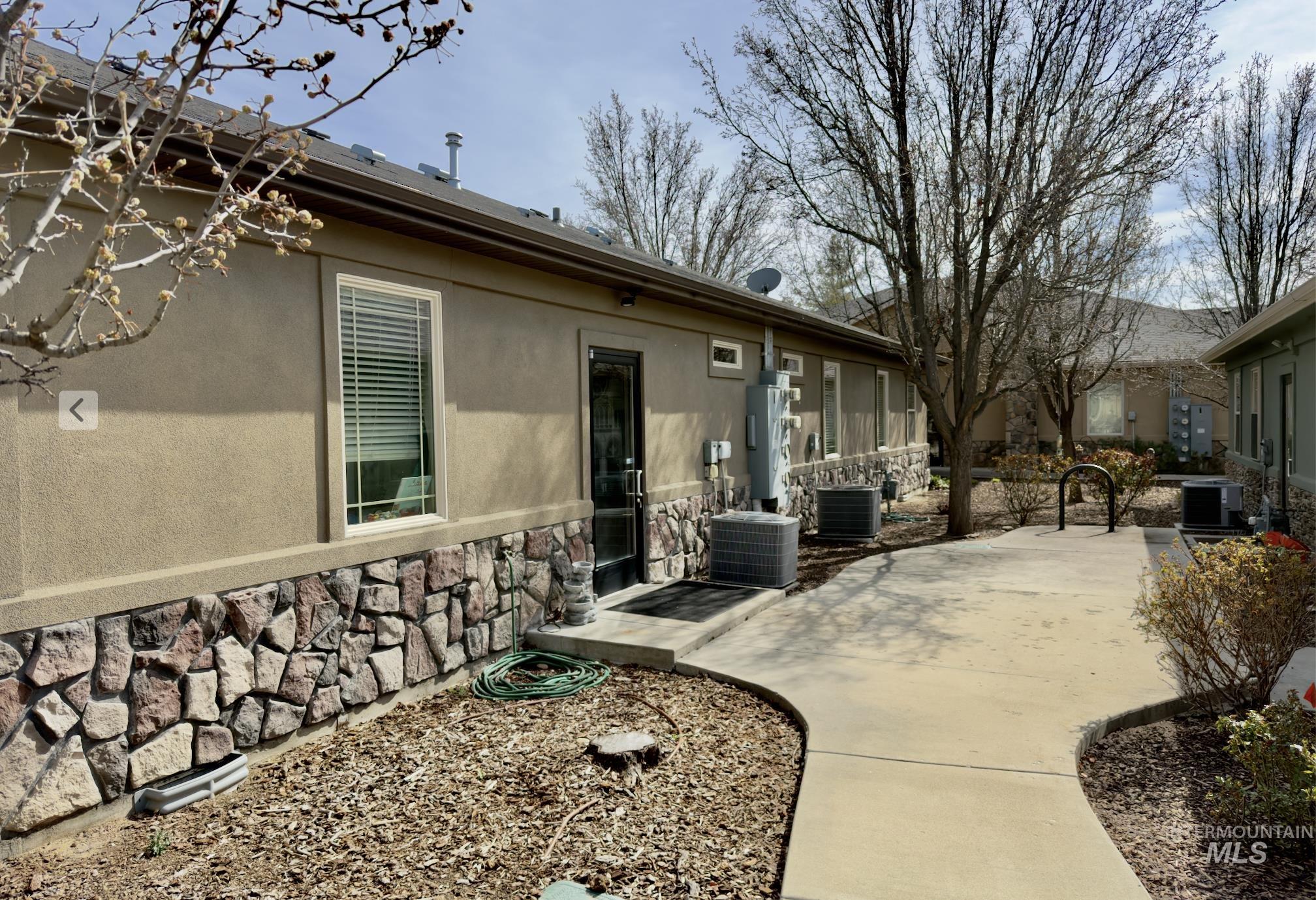 849 E Fairview Ave, Meridian, Idaho 83642, Business/Commercial For Sale, Price $875,000,MLS 98978762