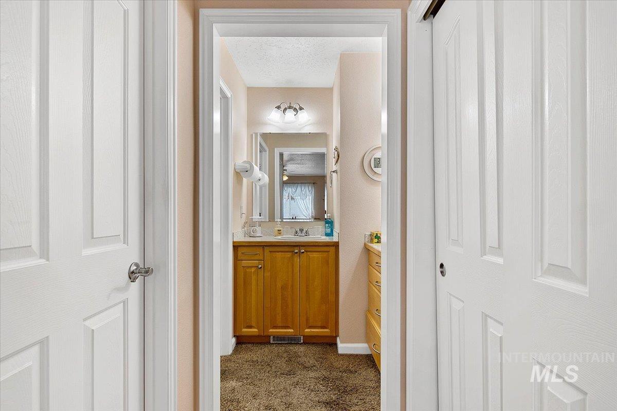 8133 W. Penny Ln., Garden City, Idaho 83714, 2 Bedrooms, 2.5 Bathrooms, Residential For Sale, Price $399,900, 98978763