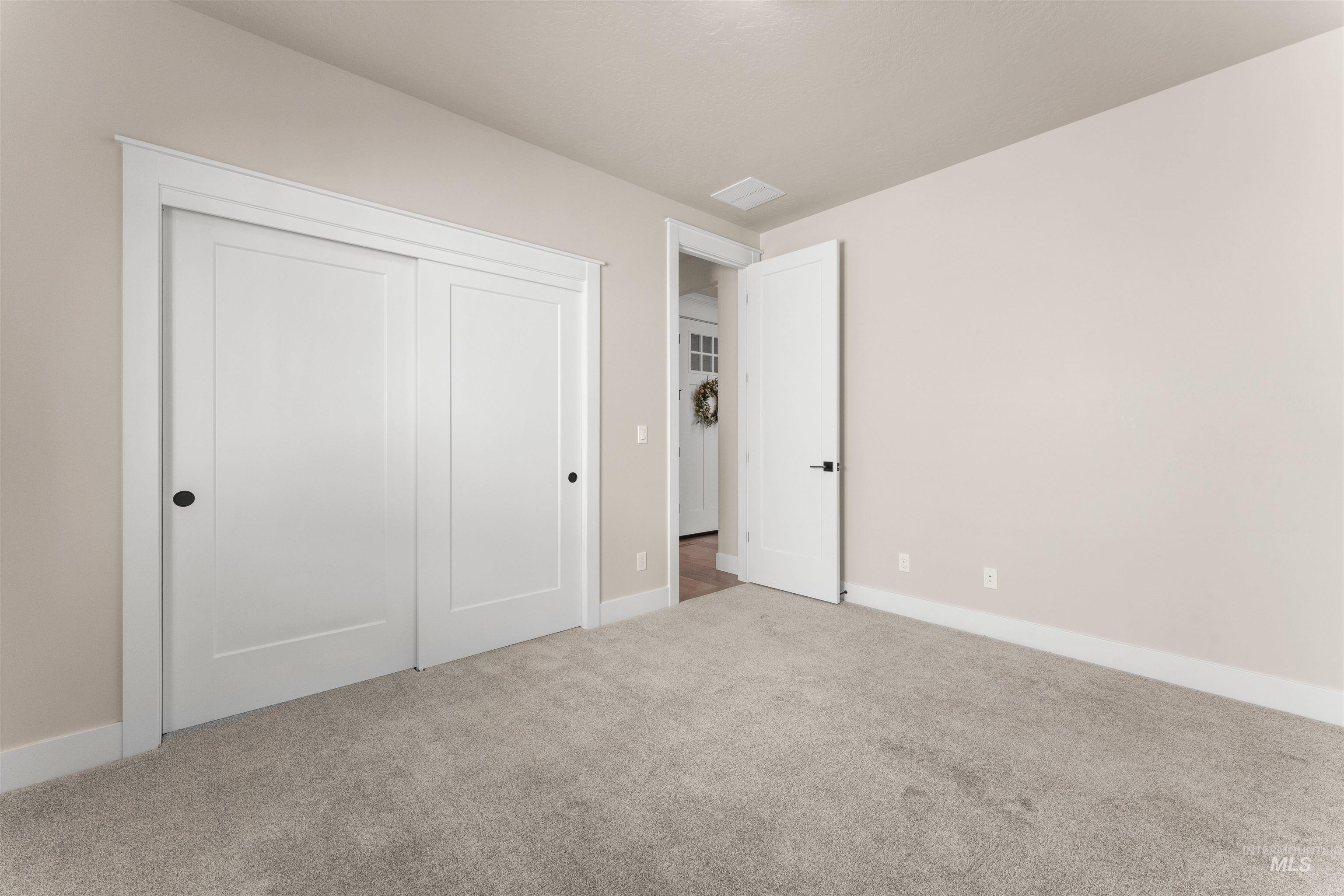 869 E Territory St, Meridian, Idaho 83646, 3 Bedrooms, 3 Bathrooms, Residential For Sale, Price $835,000,MLS 98978765