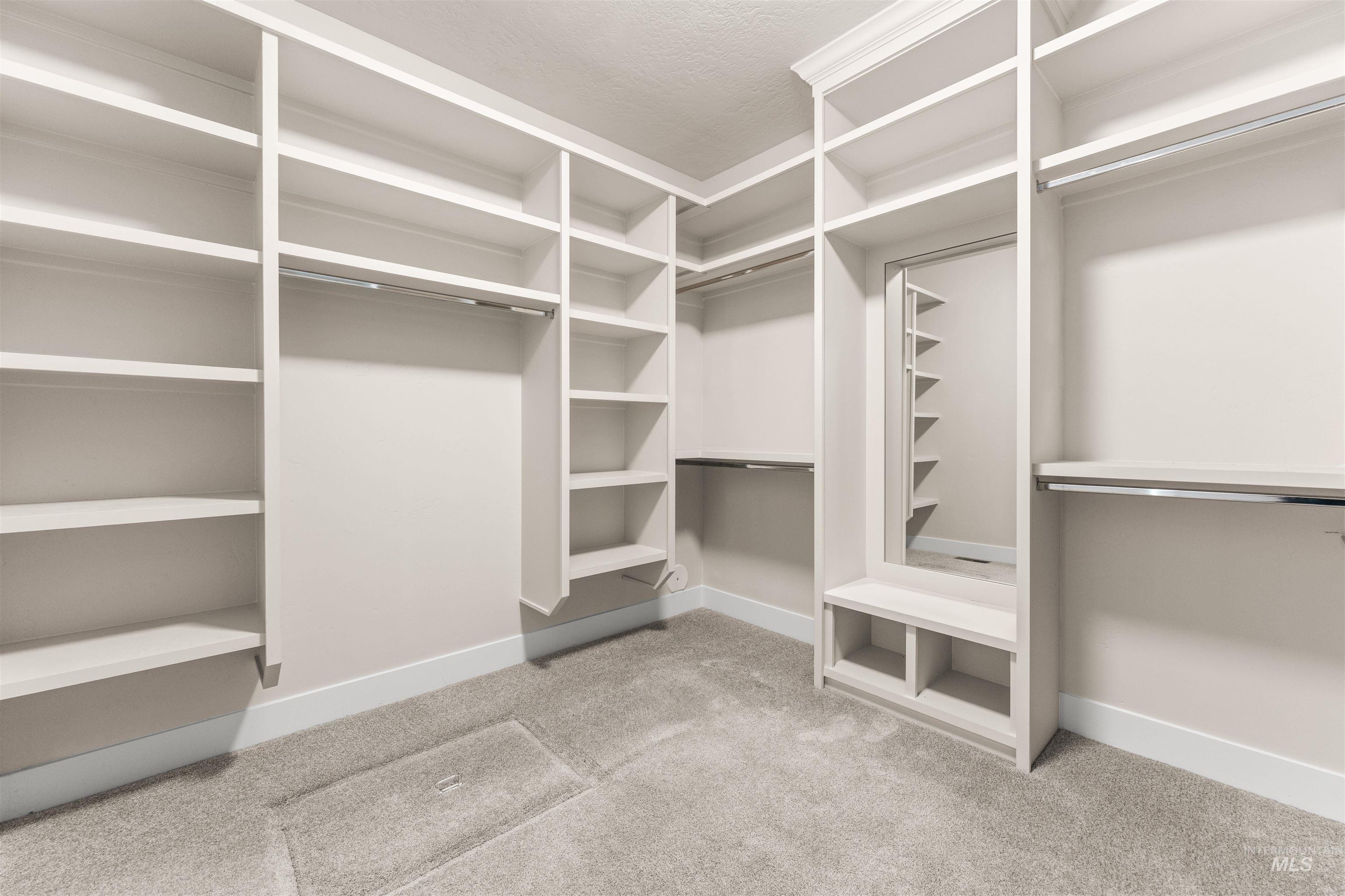 869 E Territory St, Meridian, Idaho 83646, 3 Bedrooms, 3 Bathrooms, Residential For Sale, Price $835,000,MLS 98978765