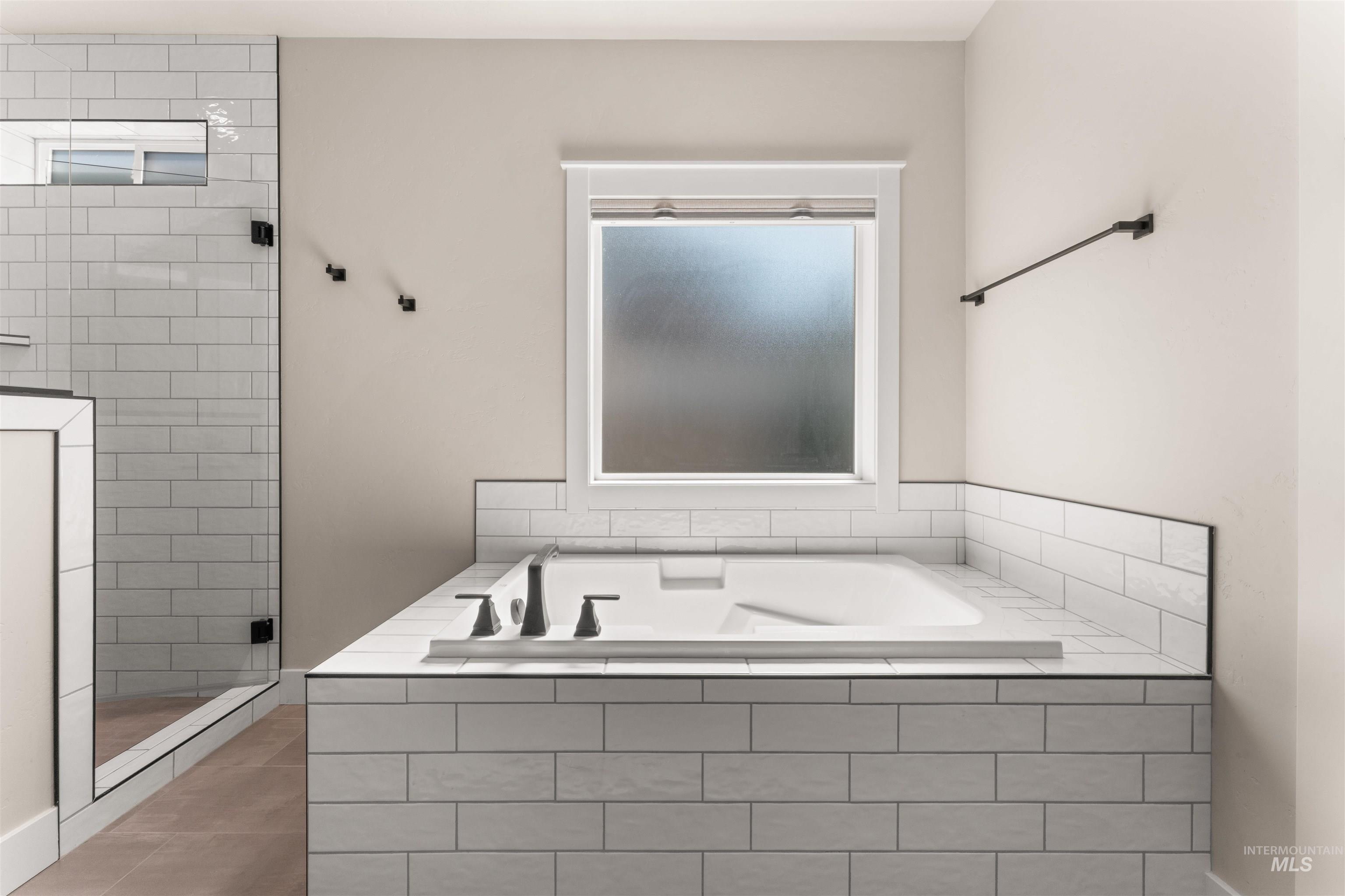 869 E Territory St, Meridian, Idaho 83646, 3 Bedrooms, 3 Bathrooms, Residential For Sale, Price $835,000,MLS 98978765