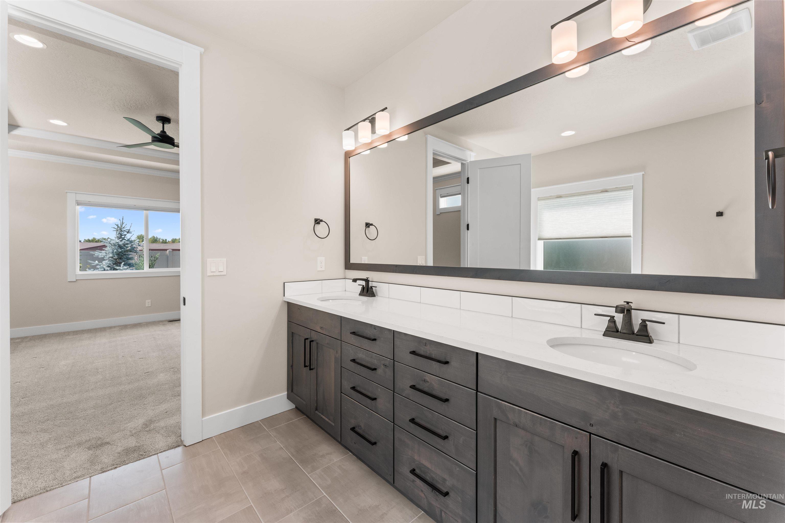 869 E Territory St, Meridian, Idaho 83646, 3 Bedrooms, 3 Bathrooms, Residential For Sale, Price $835,000,MLS 98978765