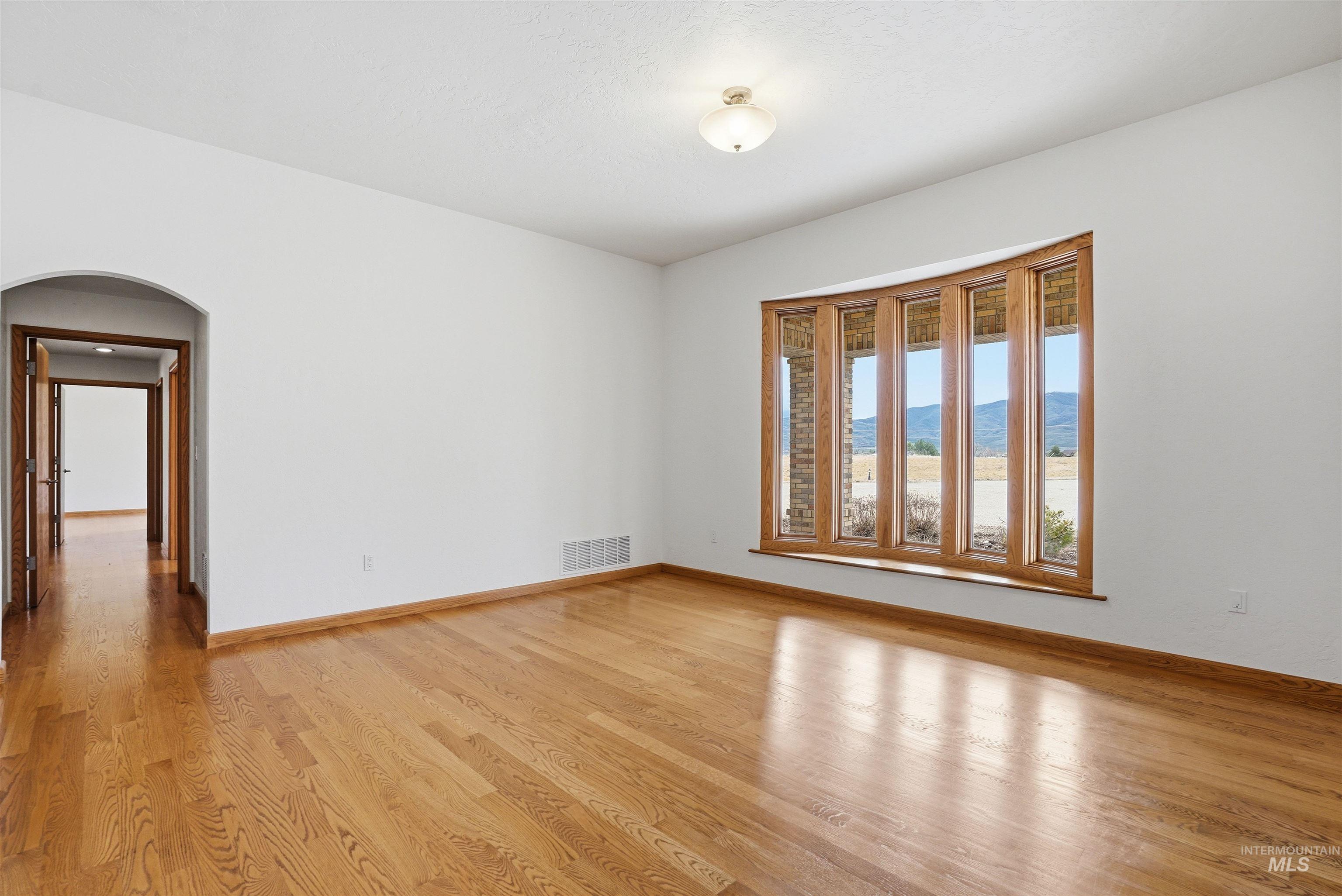 9650 N Highway 52, Sweet, Idaho 83670, 4 Bedrooms, 3 Bathrooms, Residential For Sale, Price $1,295,000, 98978766