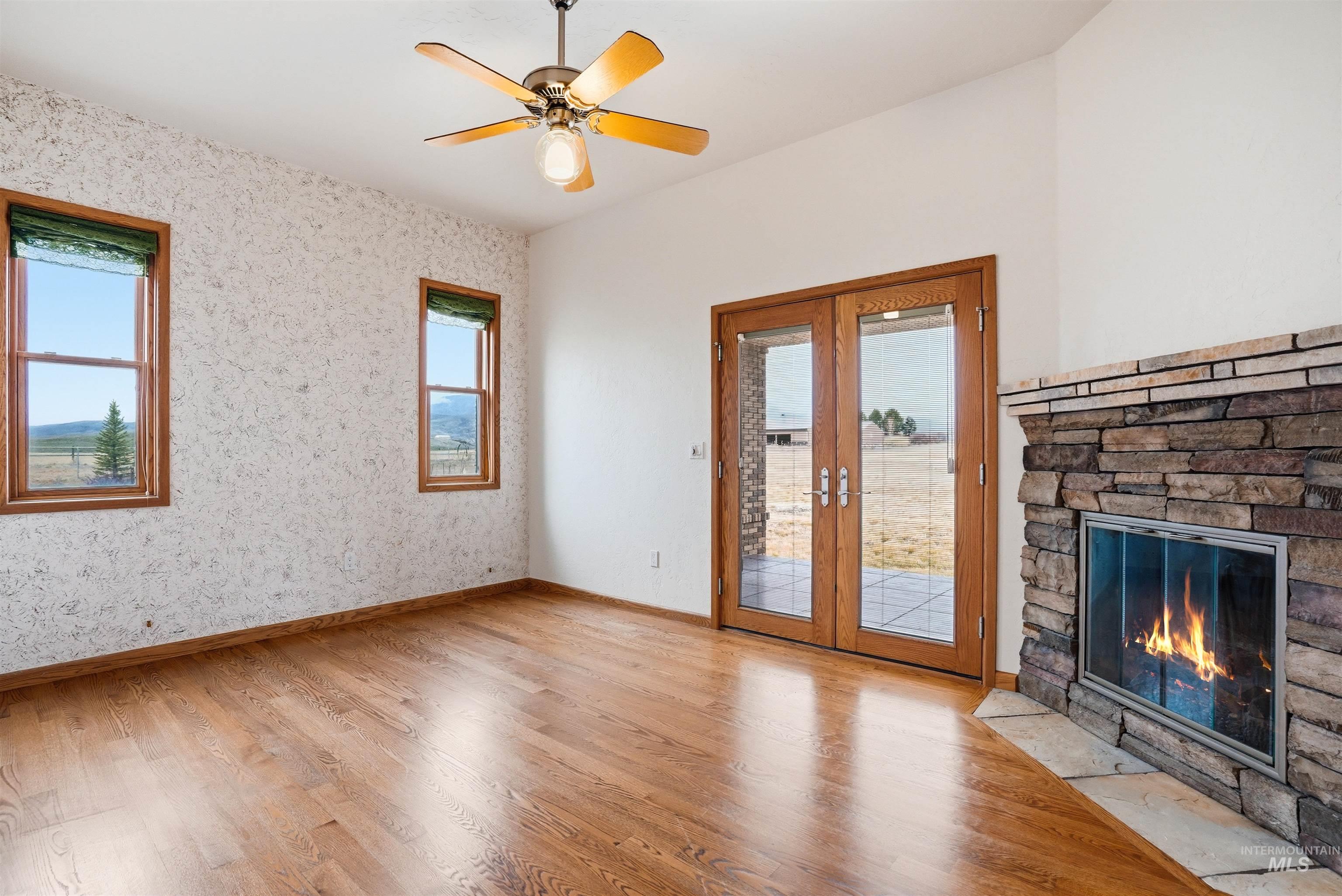 9650 N Highway 52, Sweet, Idaho 83670, 4 Bedrooms, 3 Bathrooms, Residential For Sale, Price $1,295,000, 98978766