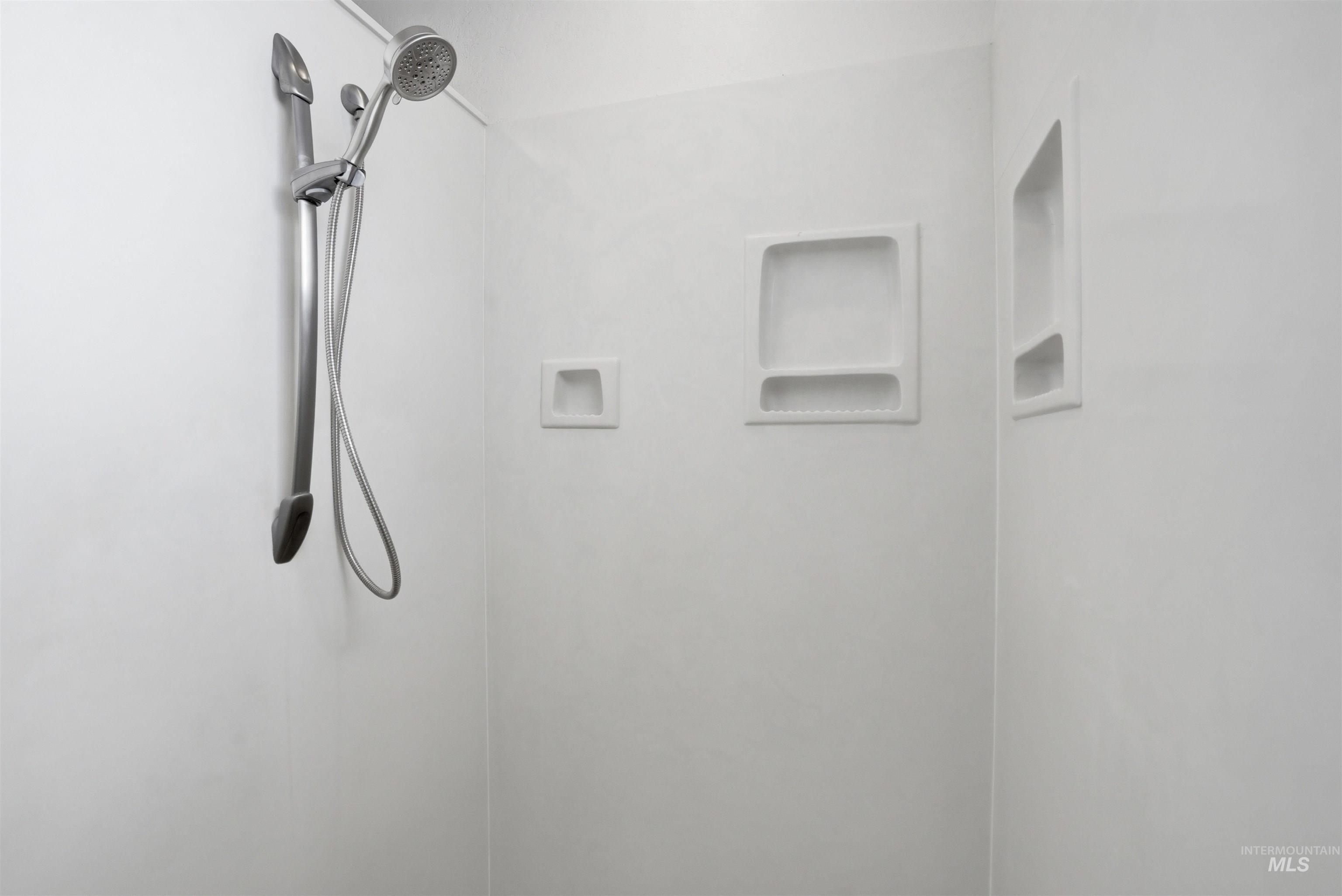 9650 N Highway 52, Sweet, Idaho 83670, 4 Bedrooms, 3 Bathrooms, Residential For Sale, Price $1,295,000, 98978766