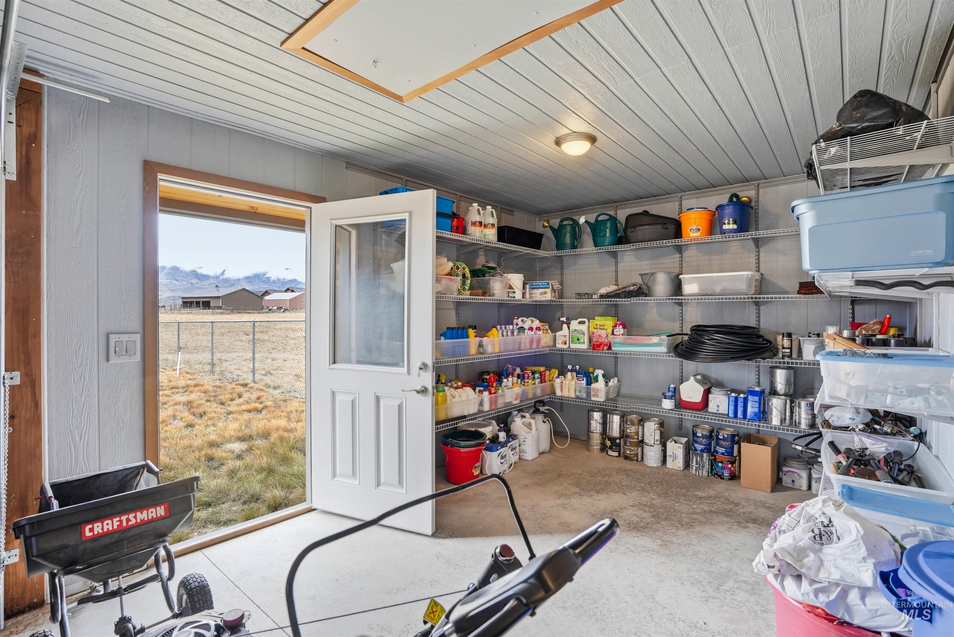 9650 N Highway 52, Sweet, Idaho 83670, 4 Bedrooms, 3 Bathrooms, Residential For Sale, Price $1,295,000, 98978766