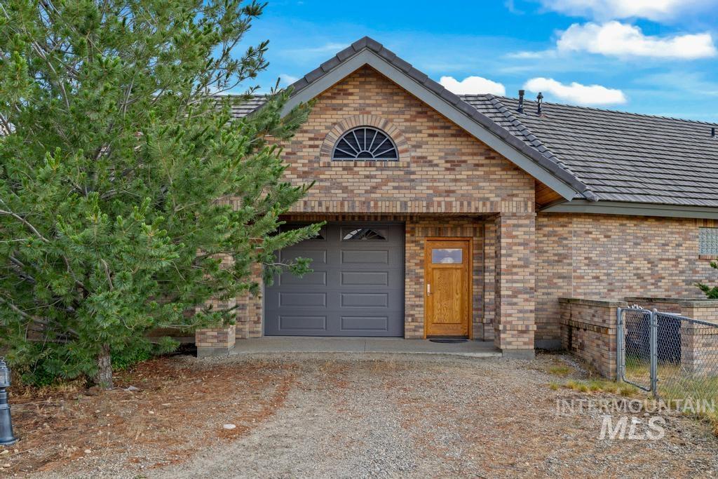 9650 N Highway 52, Horseshoe Bend, Idaho 83670, 4 Bedrooms, 3 Bathrooms, Residential For Sale, Price $1,289,900,MLS 98978766