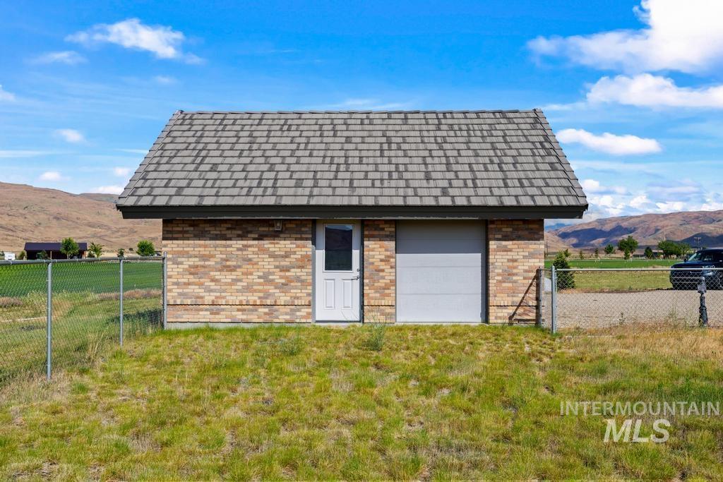 9650 N Highway 52, Horseshoe Bend, Idaho 83670, 4 Bedrooms, 3 Bathrooms, Residential For Sale, Price $1,289,900,MLS 98978766