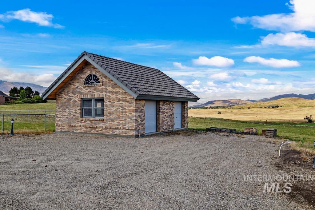 9650 N Highway 52, Horseshoe Bend, Idaho 83670, 4 Bedrooms, 3 Bathrooms, Residential For Sale, Price $1,289,900,MLS 98978766