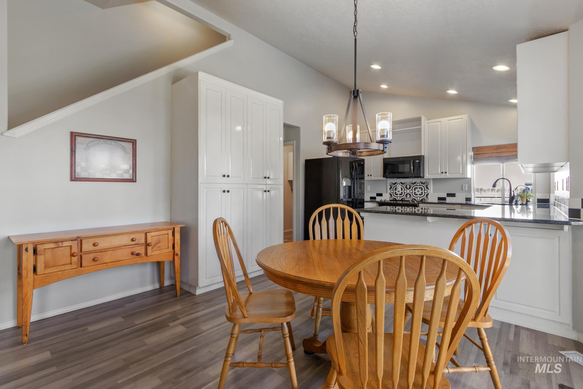 8186 Gallatin Court, Nampa, Idaho 83687, 3 Bedrooms, 2 Bathrooms, Residential For Sale, Price $405,900, 98978767