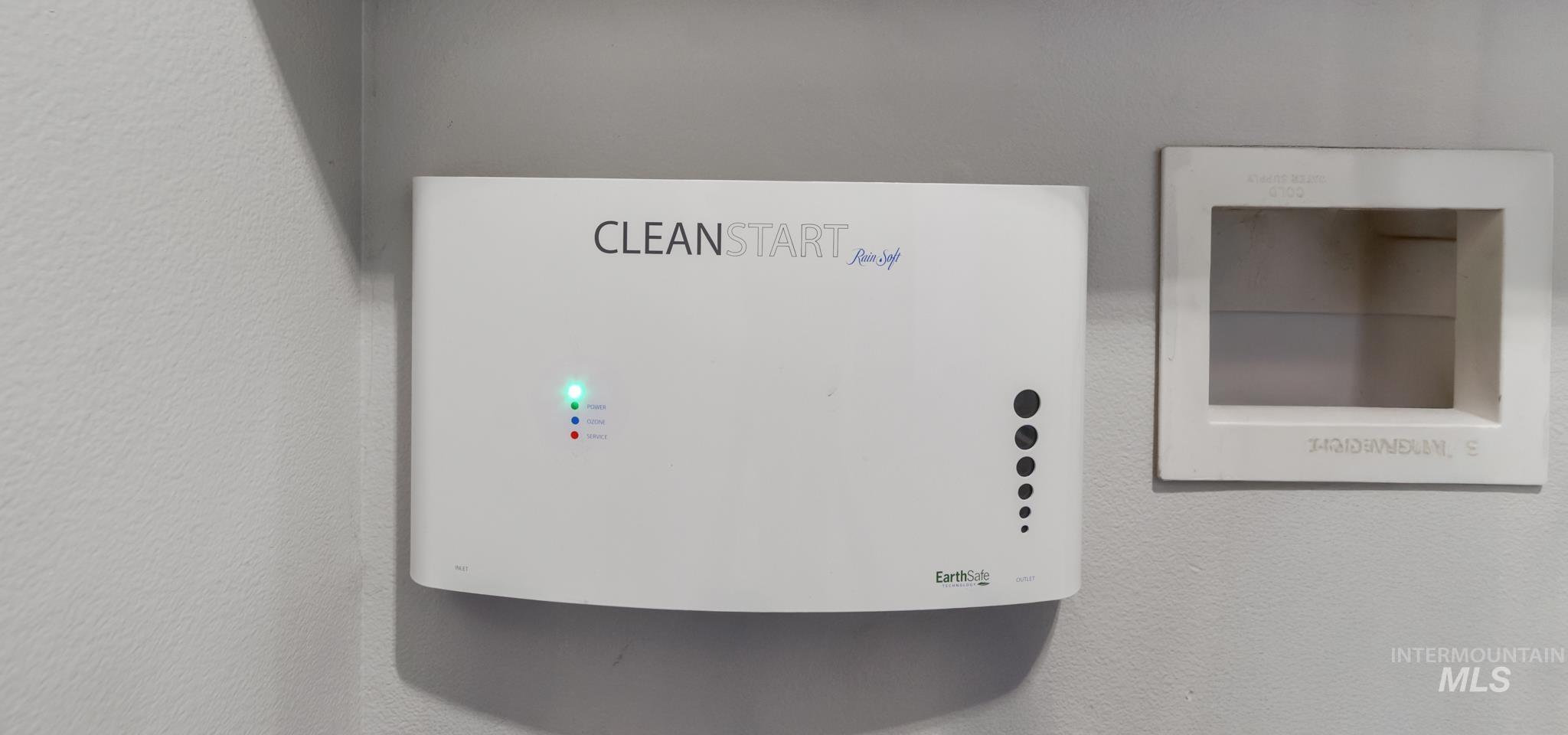 8186 Gallatin Court, Nampa, Idaho 83687, 3 Bedrooms, 2 Bathrooms, Residential For Sale, Price $405,900, 98978767