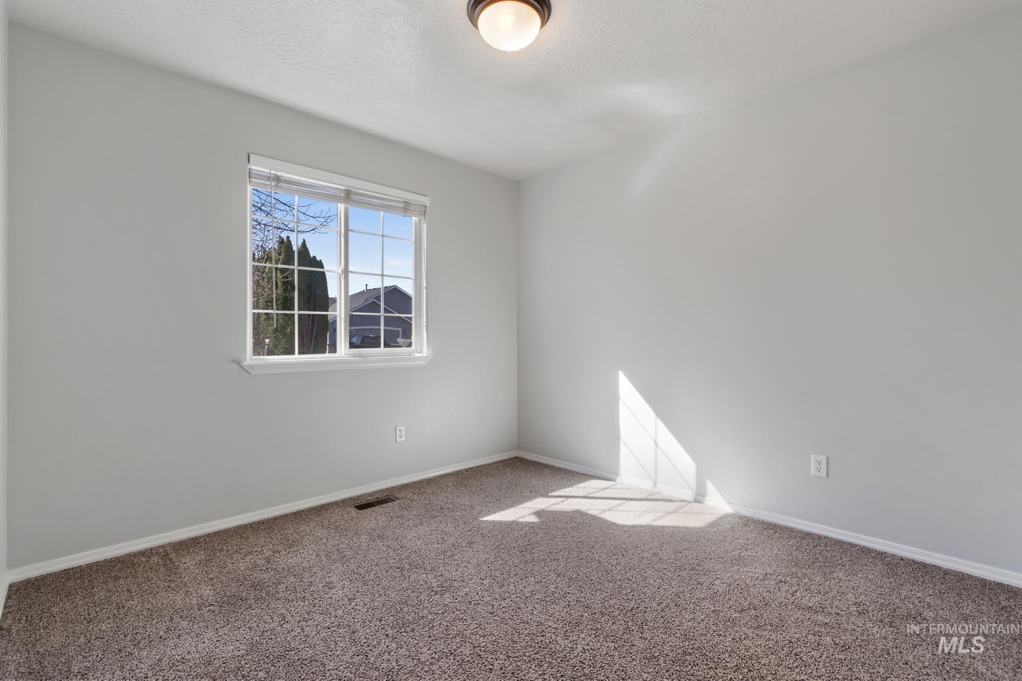 8186 Gallatin Court, Nampa, Idaho 83687, 3 Bedrooms, 2 Bathrooms, Residential For Sale, Price $405,900, 98978767