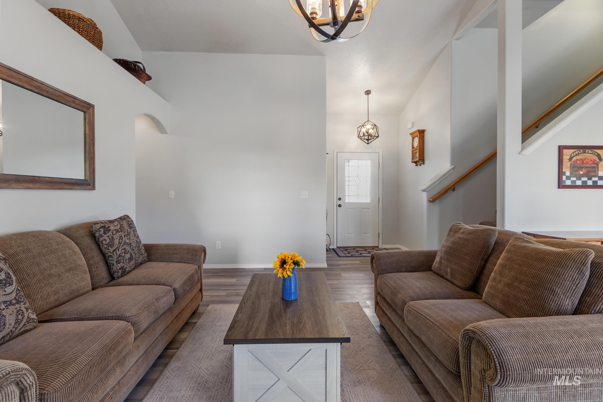 8186 Gallatin Court, Nampa, Idaho 83687, 3 Bedrooms, 2 Bathrooms, Residential For Sale, Price $405,900, 98978767