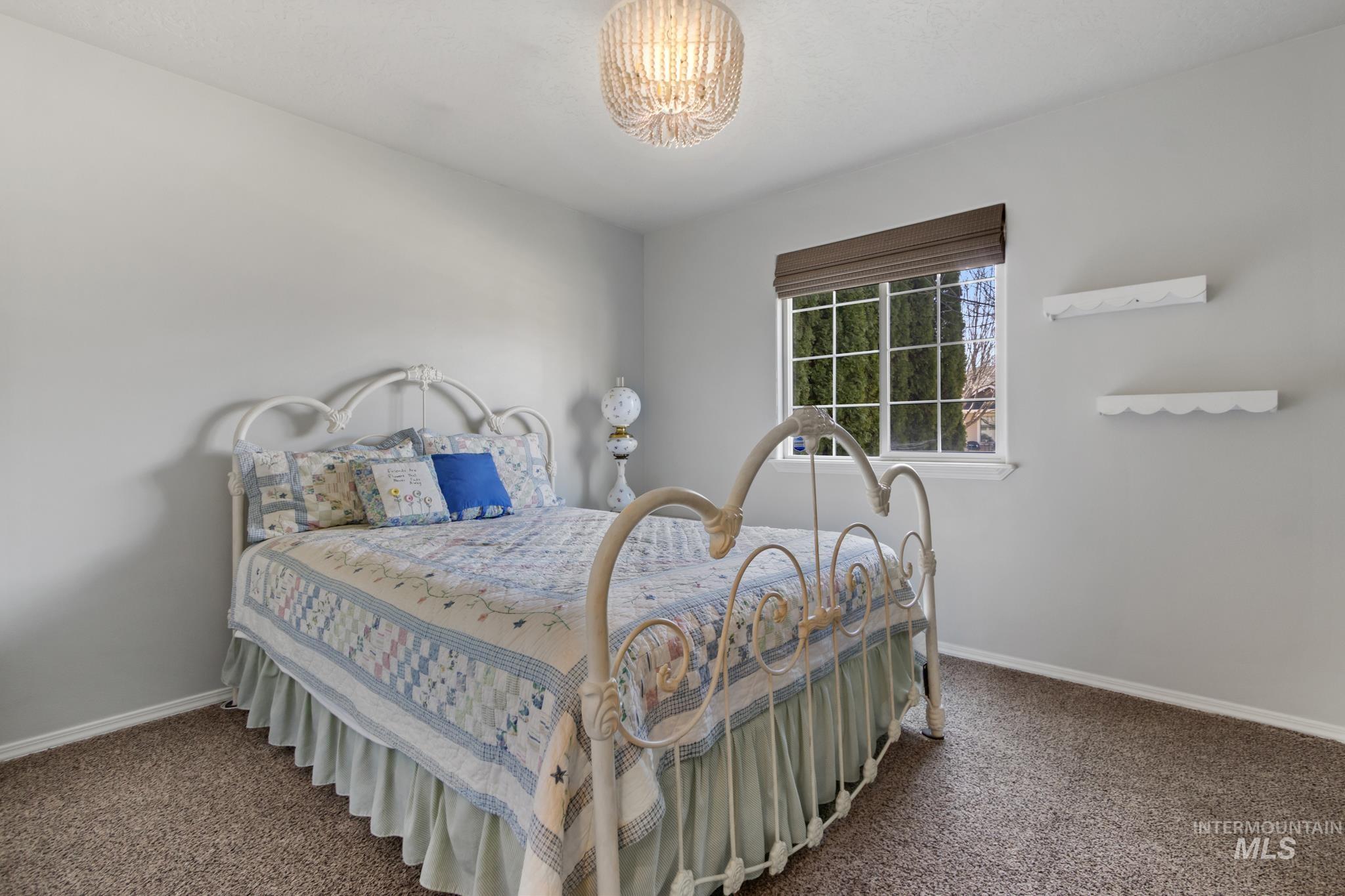 8186 Gallatin Court, Nampa, Idaho 83687, 3 Bedrooms, 2 Bathrooms, Residential For Sale, Price $405,900, 98978767