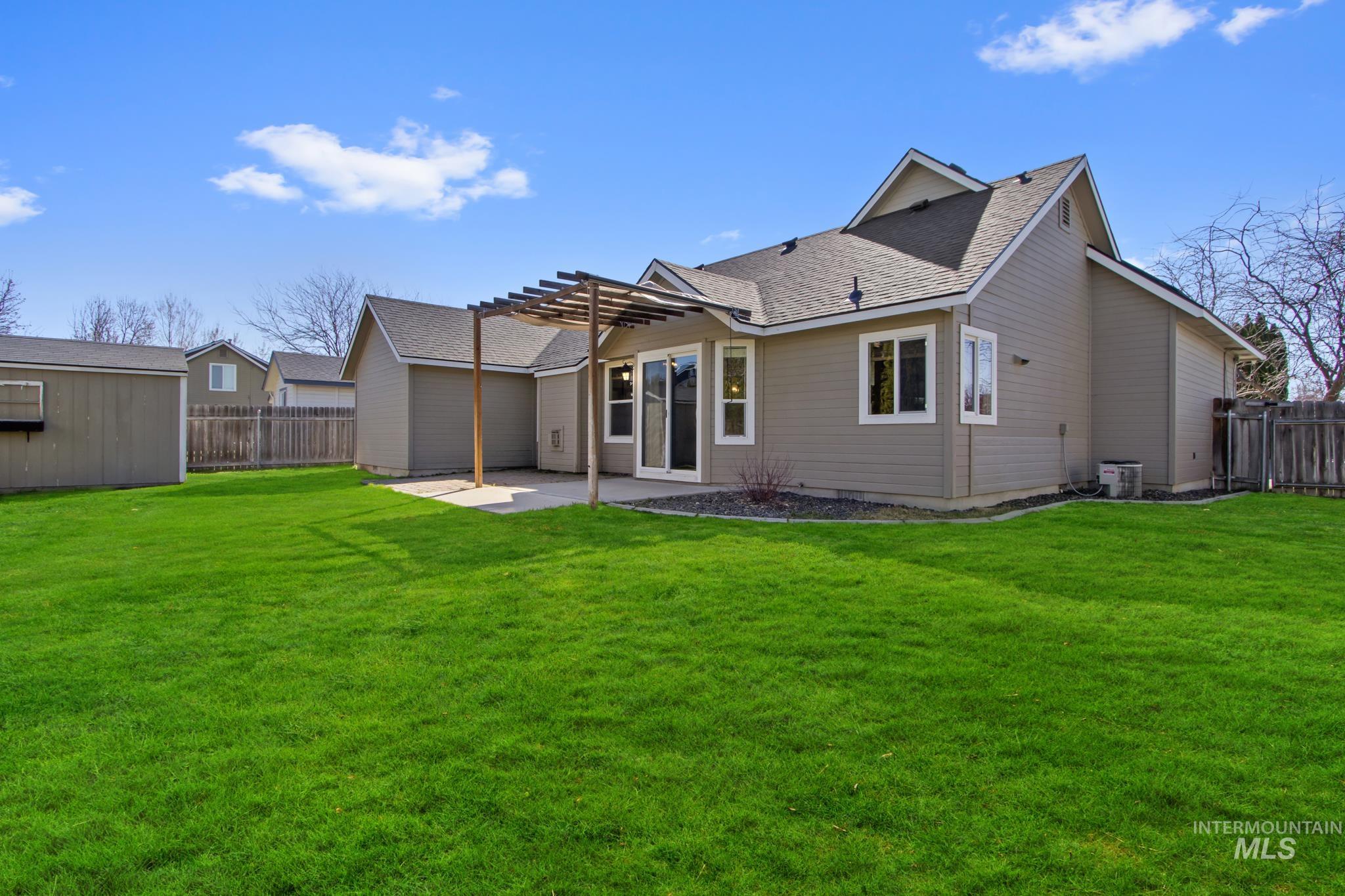 8186 Gallatin Court, Nampa, Idaho 83687, 3 Bedrooms, 2 Bathrooms, Residential For Sale, Price $405,900, 98978767