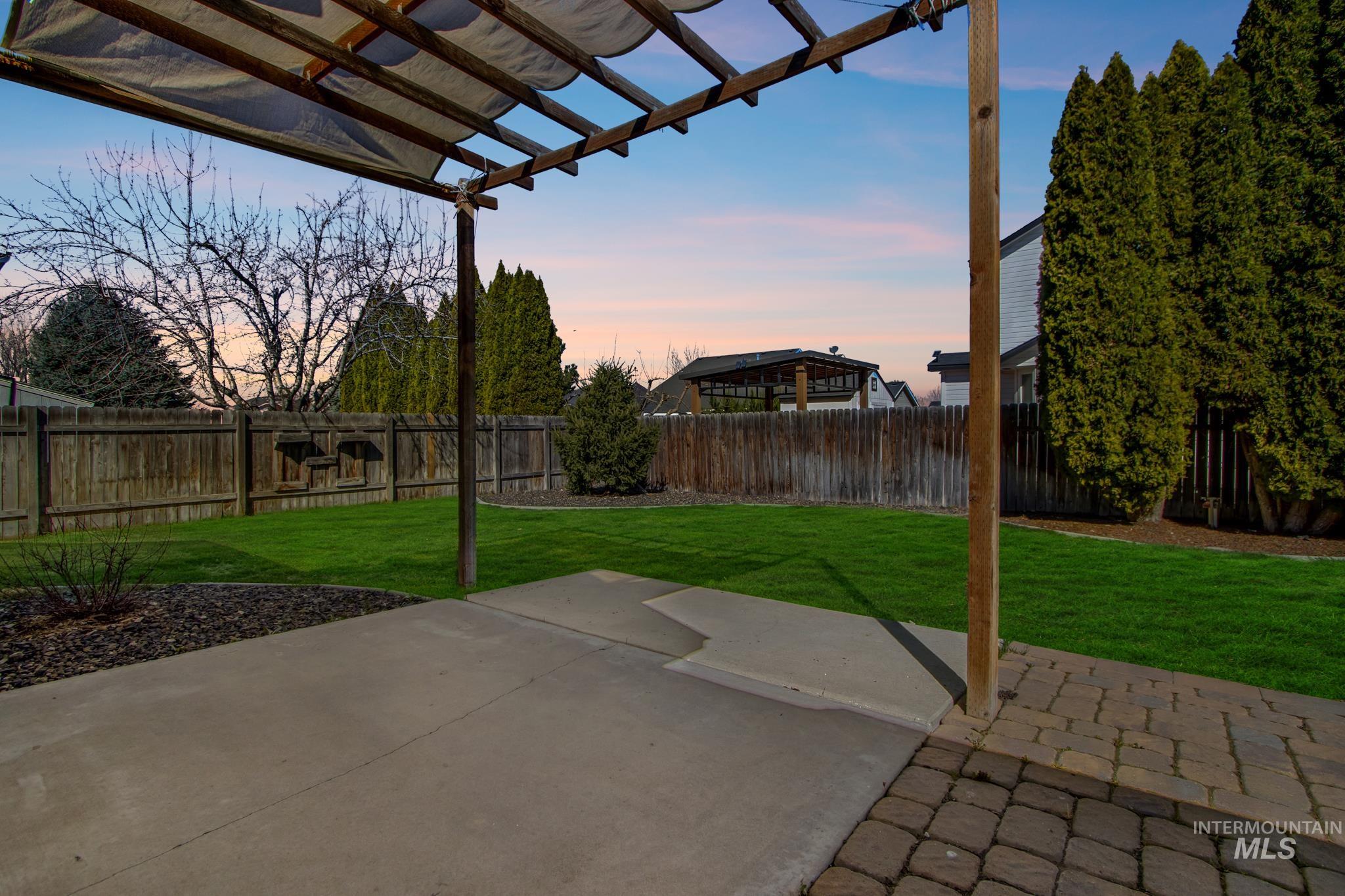 8186 Gallatin Court, Nampa, Idaho 83687, 3 Bedrooms, 2 Bathrooms, Residential For Sale, Price $405,900, 98978767
