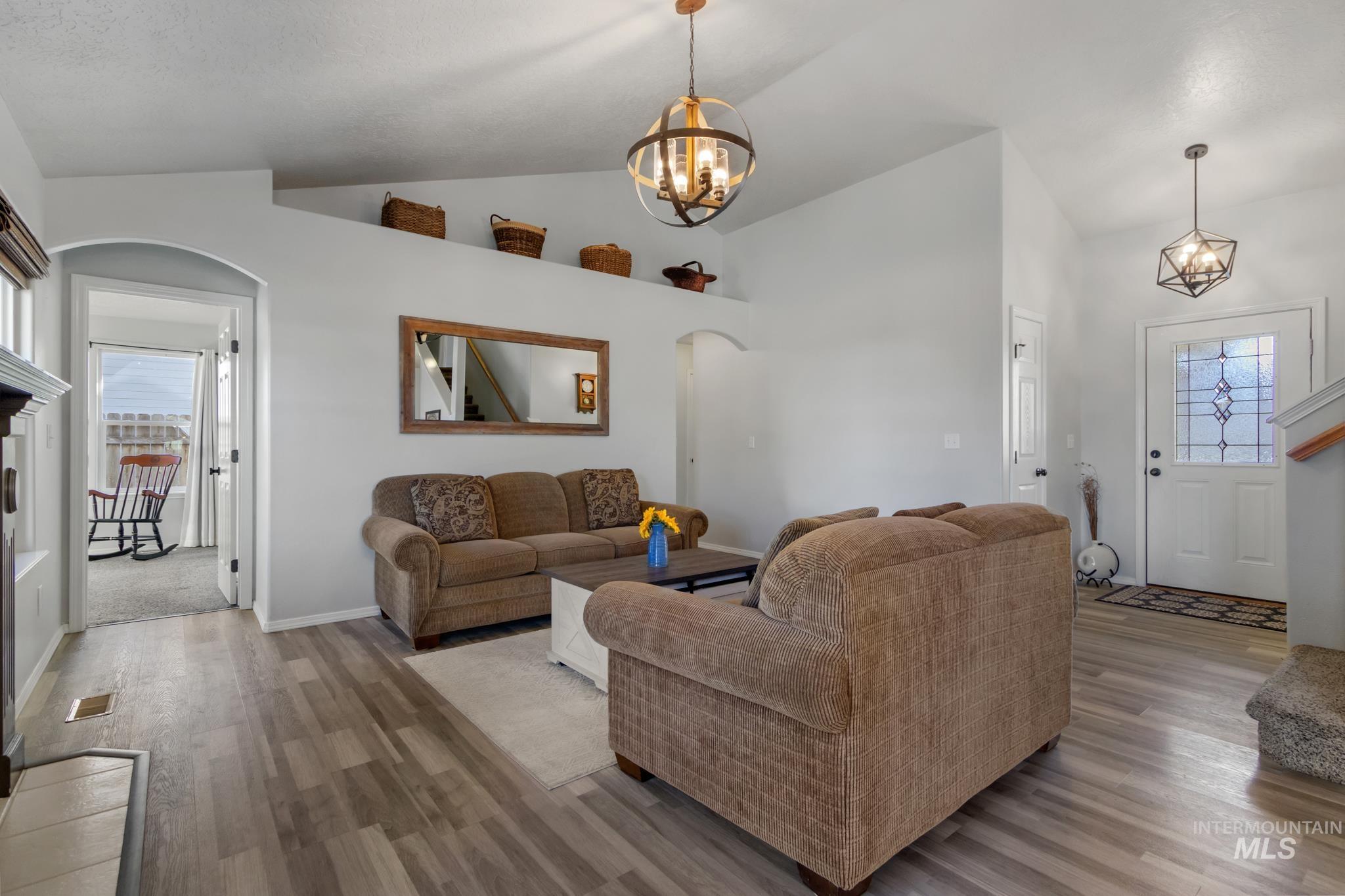 8186 Gallatin Court, Nampa, Idaho 83687, 3 Bedrooms, 2 Bathrooms, Residential For Sale, Price $405,900, 98978767