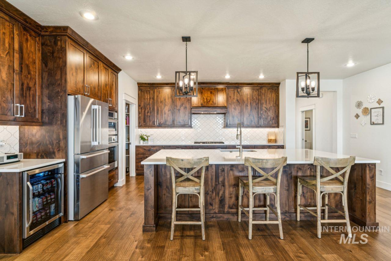 521 S Gabriel Ln, Nampa, Idaho 83687, 3 Bedrooms, 2.5 Bathrooms, Residential For Sale, Price $849,900, 98978770