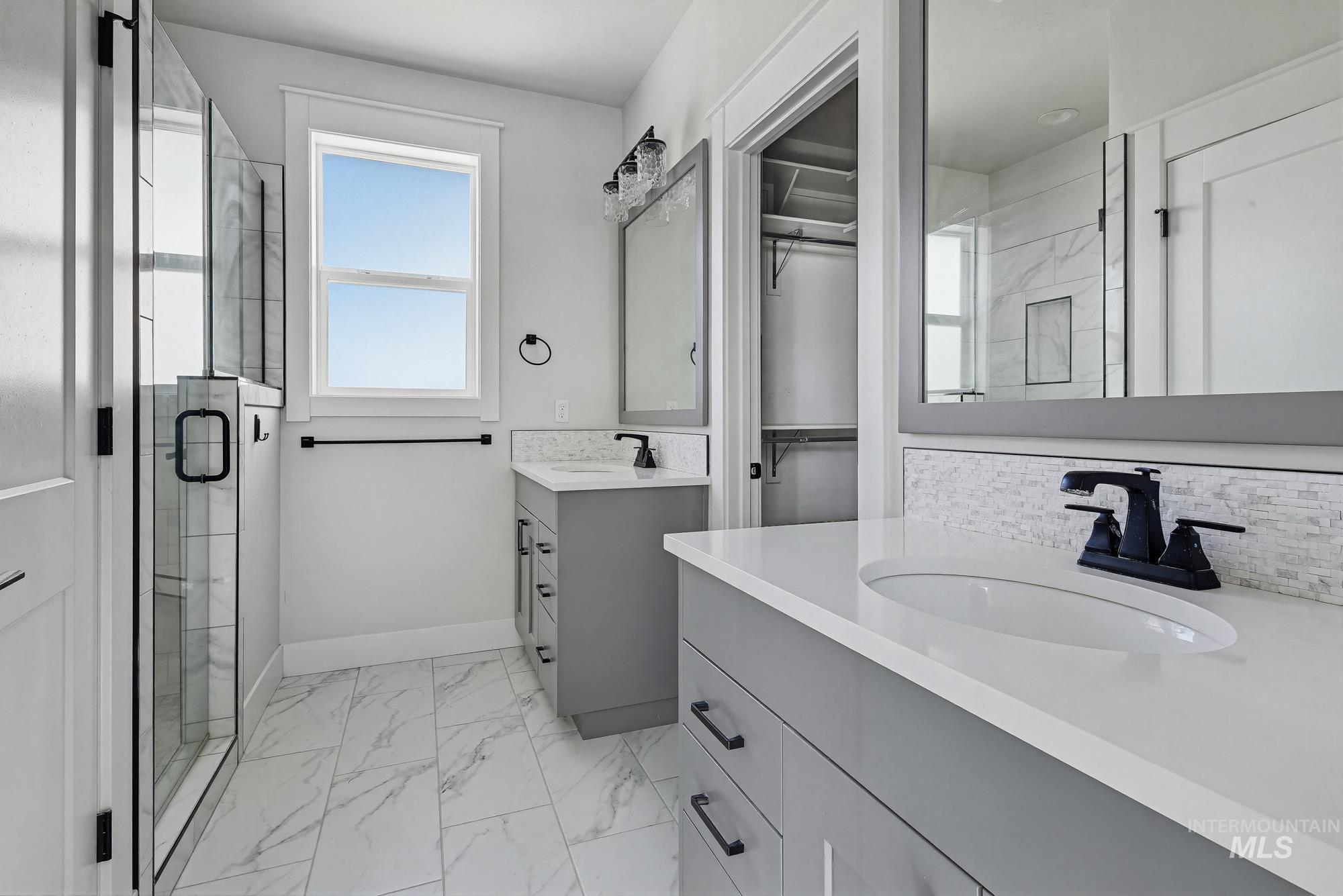 1457 W Gainsboro St, Kuna, Idaho 83634, 3 Bedrooms, 2 Bathrooms, Residential For Sale, Price $498,900,MLS 98978771