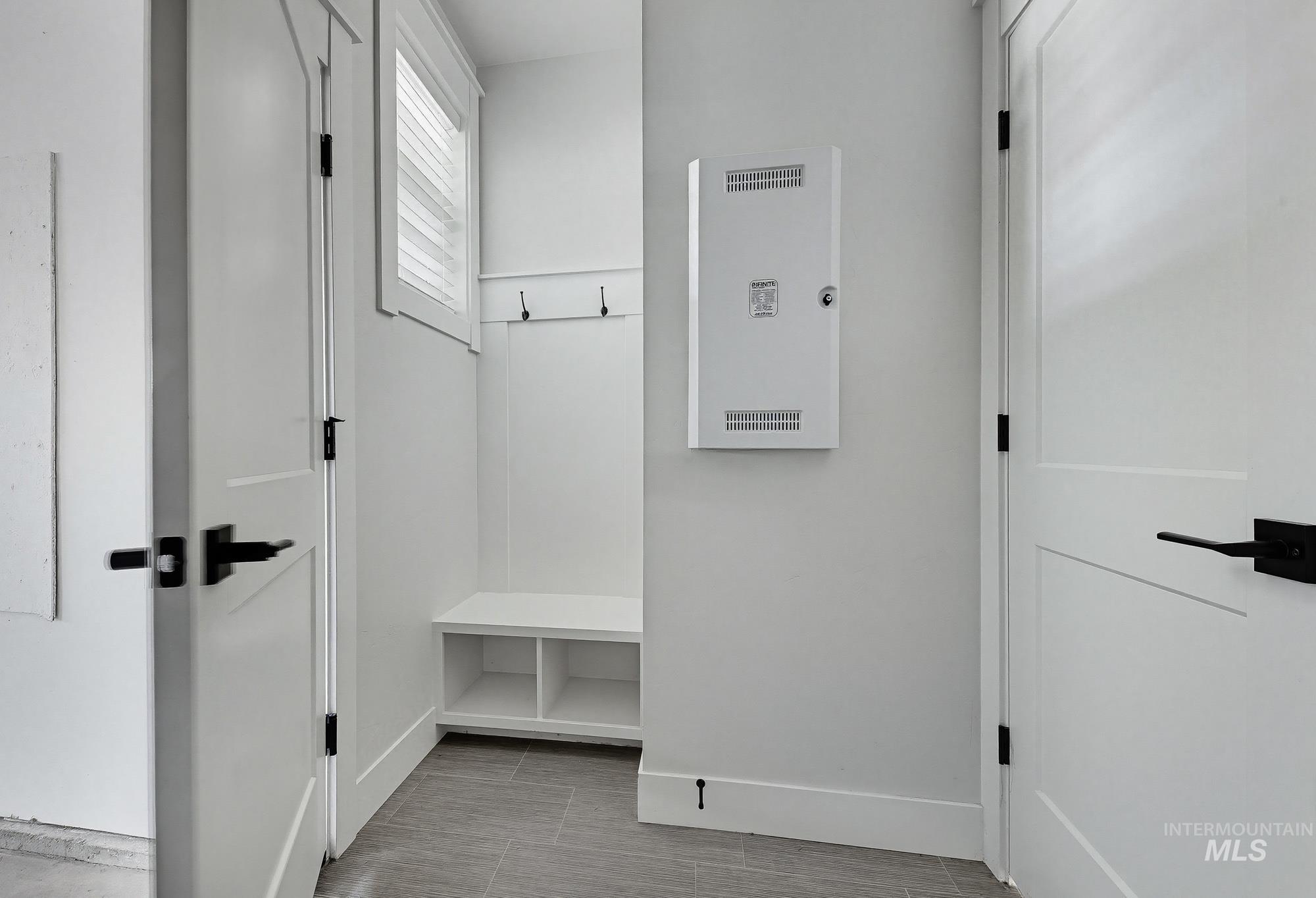 1457 W Gainsboro St, Kuna, Idaho 83634, 3 Bedrooms, 2 Bathrooms, Residential For Sale, Price $498,900,MLS 98978771