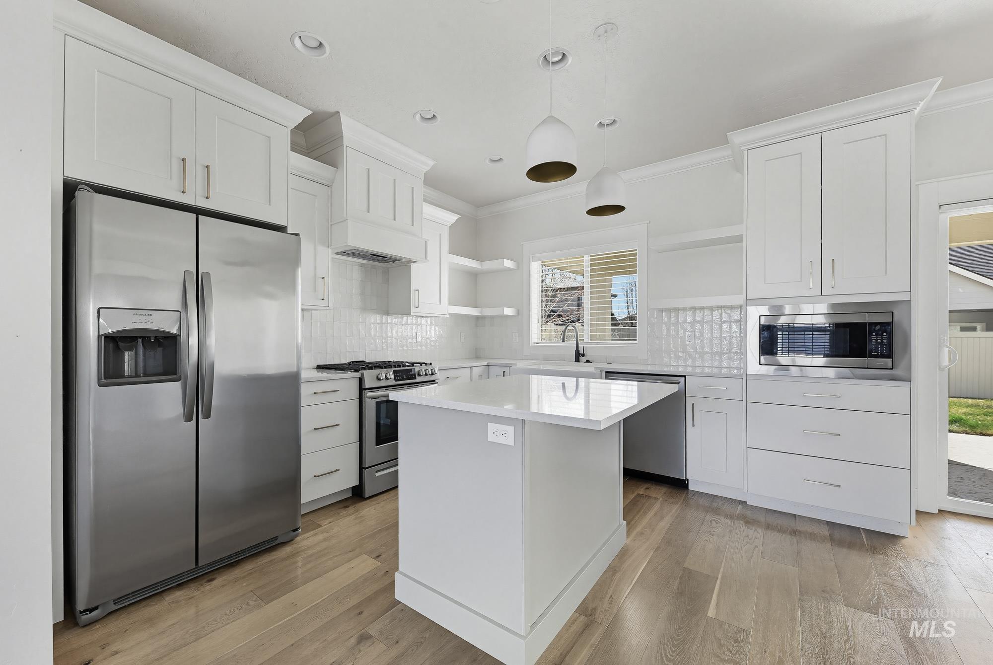 1457 W Gainsboro St, Kuna, Idaho 83634, 3 Bedrooms, 2 Bathrooms, Residential For Sale, Price $498,900,MLS 98978771