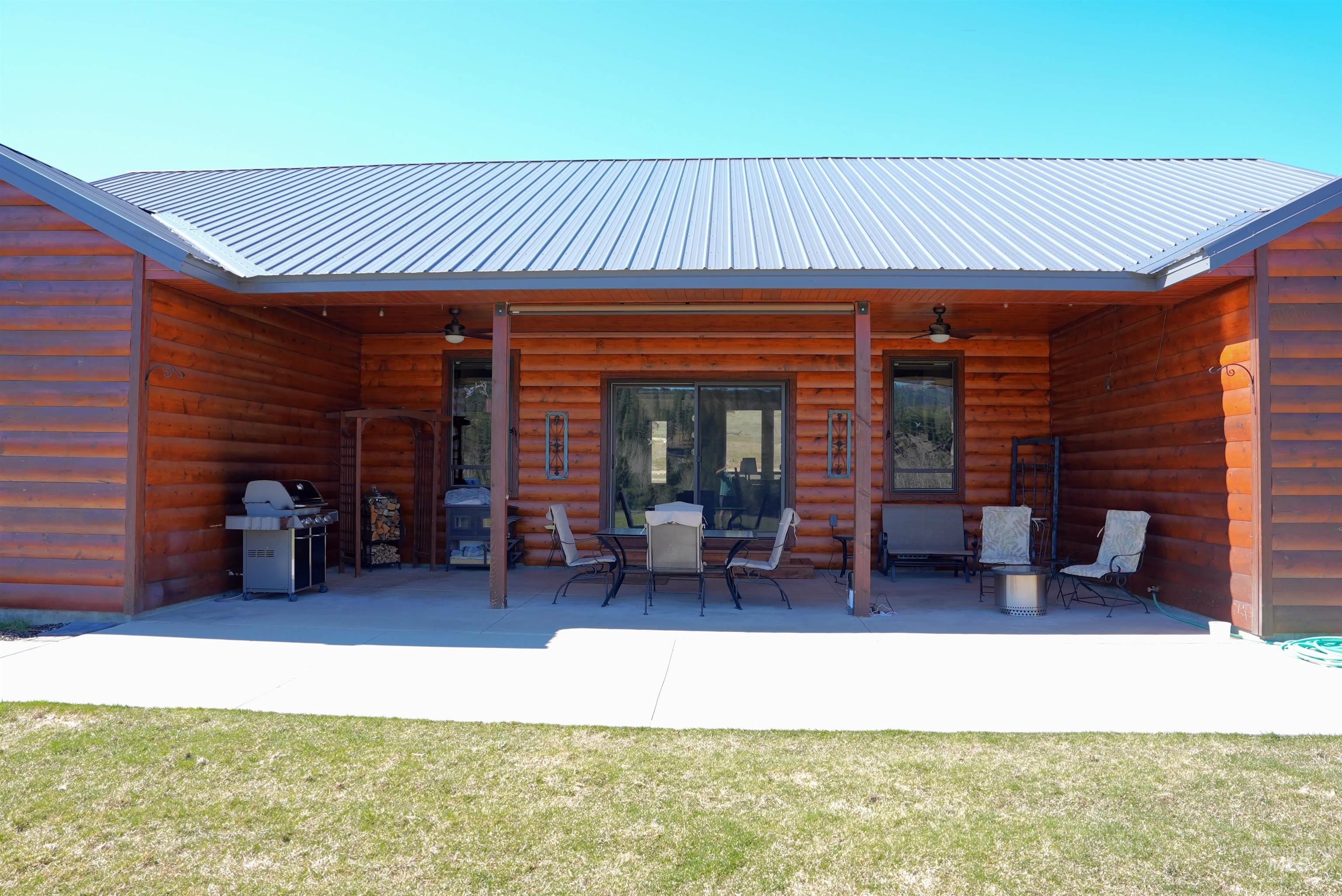 14 Bobcat Court, Garden Valley, Idaho 83622, 4 Bedrooms, 2 Bathrooms, Residential For Sale, Price $965,000, 98978773