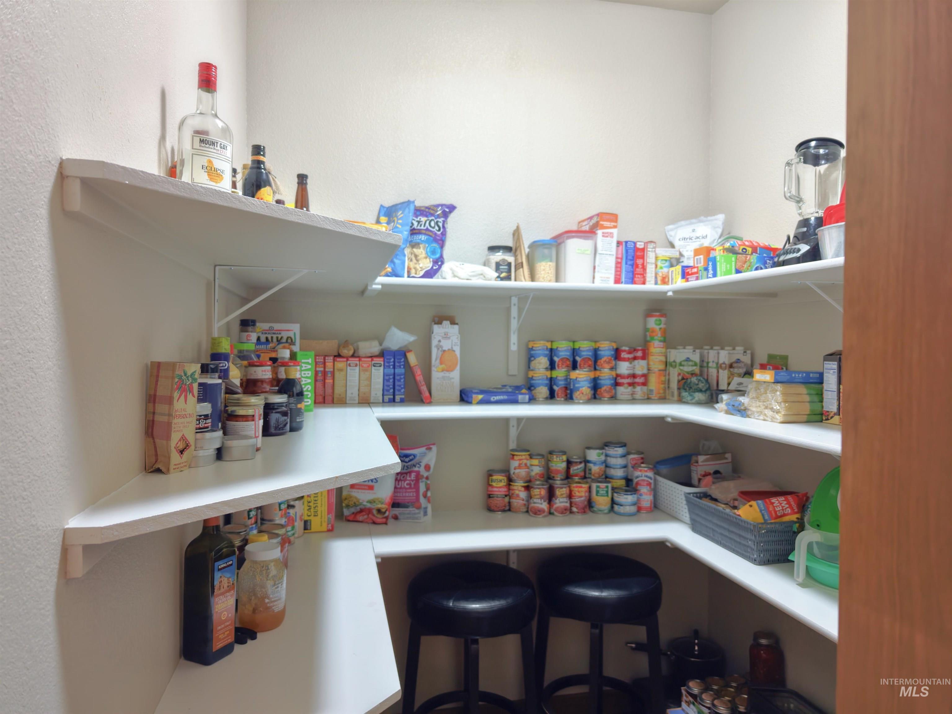 14 Bobcat Court, Garden Valley, Idaho 83622, 4 Bedrooms, 2 Bathrooms, Residential For Sale, Price $965,000, 98978773