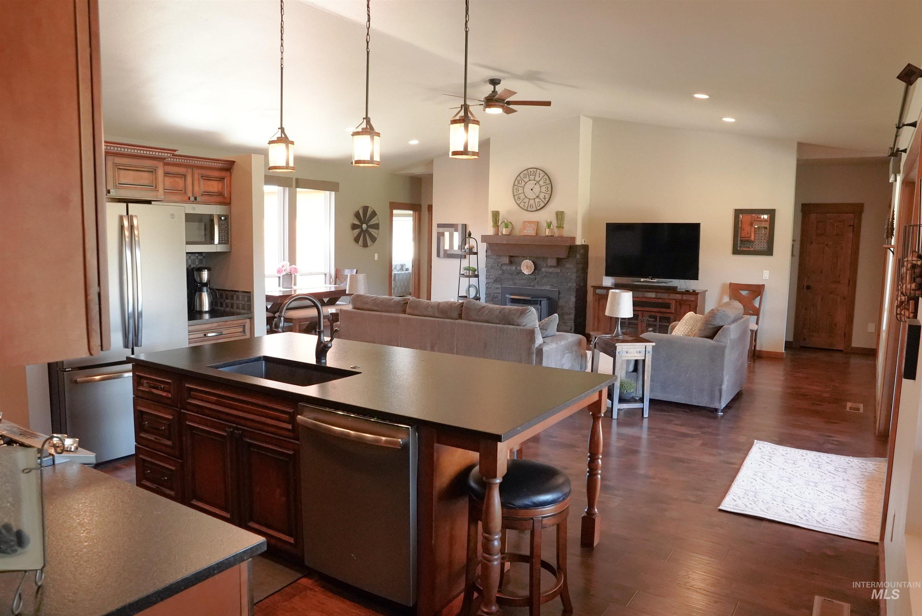 14 Bobcat Court, Garden Valley, Idaho 83622, 4 Bedrooms, 2 Bathrooms, Residential For Sale, Price $925,000, 98978773