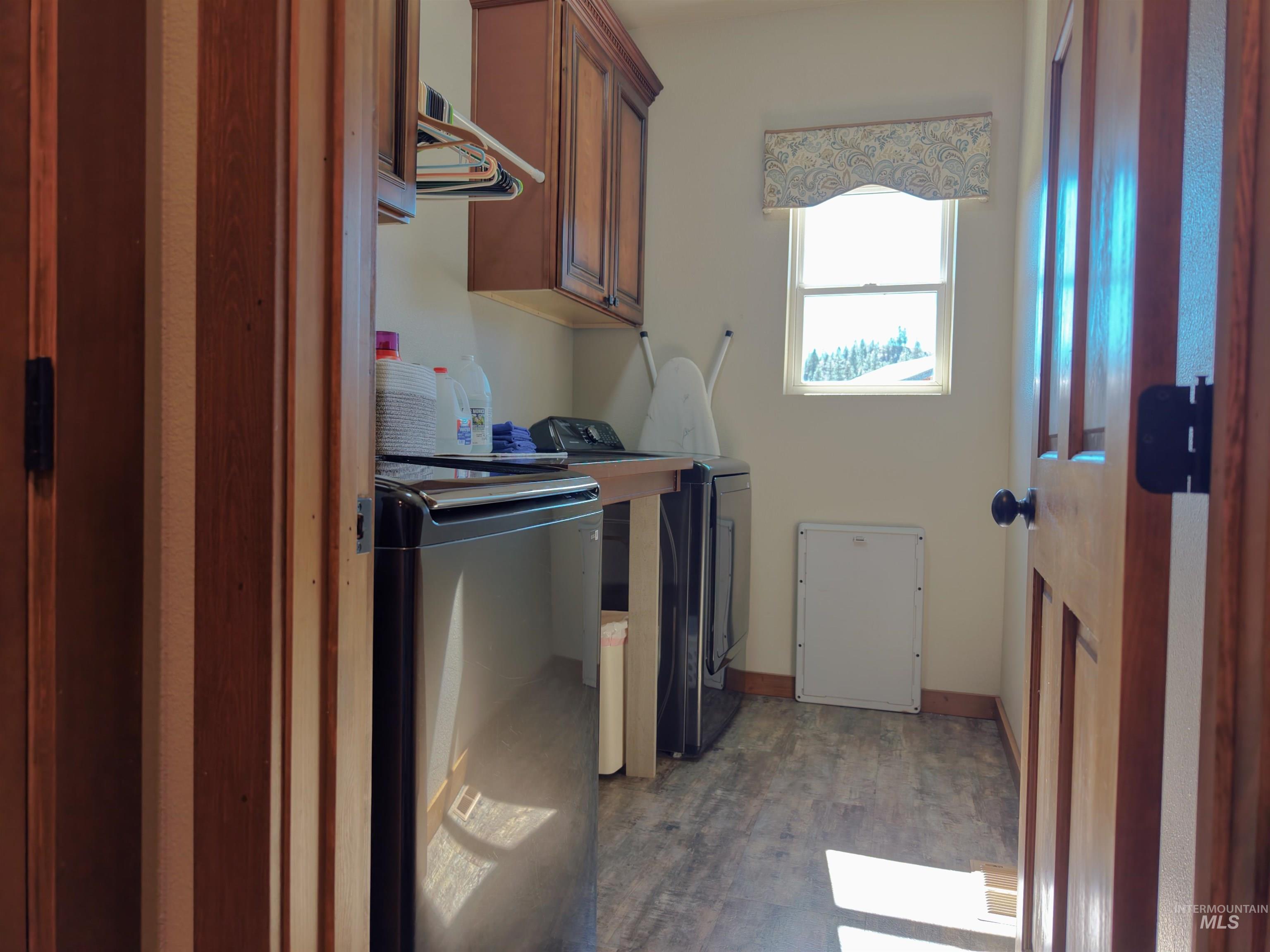 14 Bobcat Court, Garden Valley, Idaho 83622, 4 Bedrooms, 2 Bathrooms, Residential For Sale, Price $965,000, 98978773