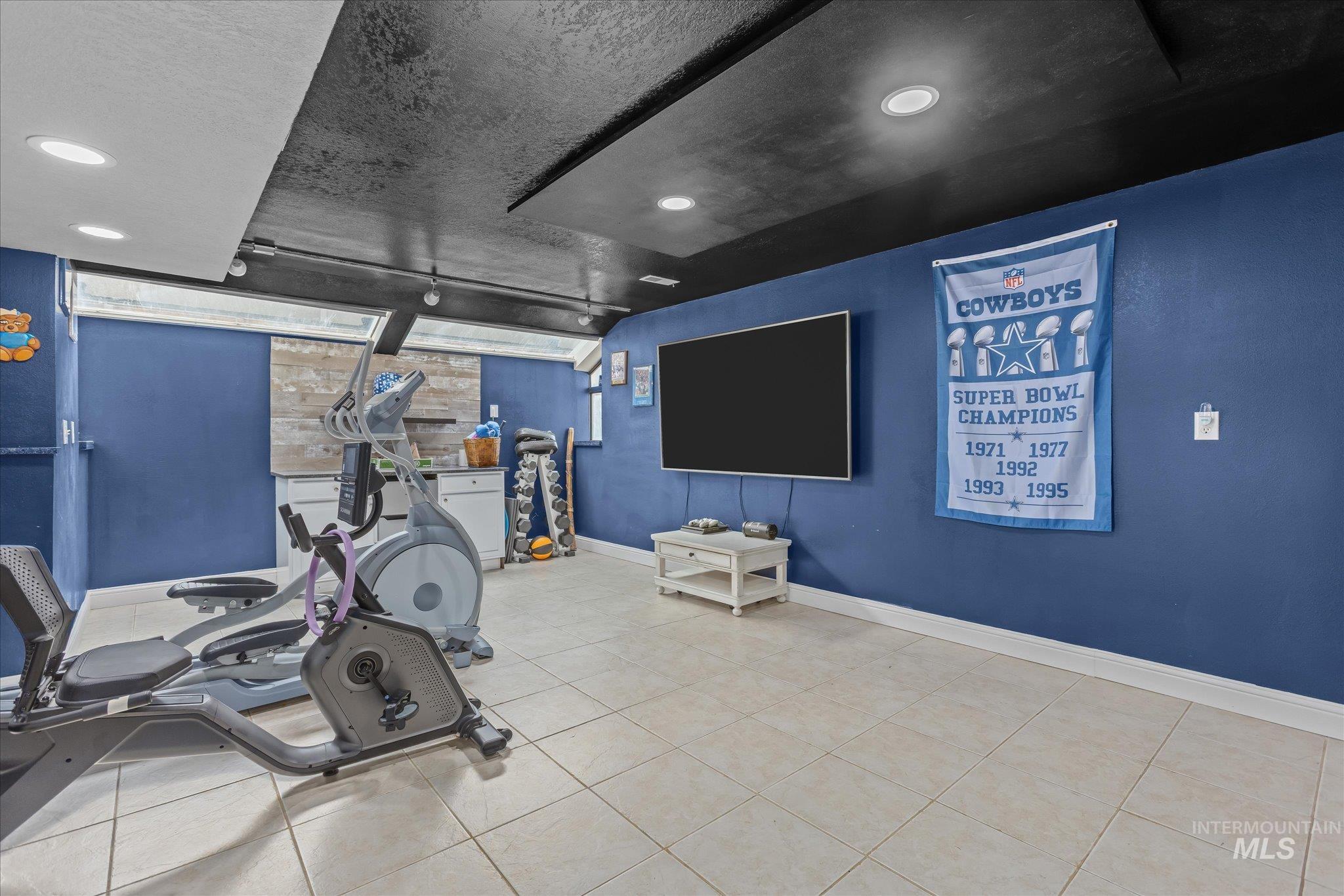 4710 N Wisteria Pl, Boise, Idaho 83713, 5 Bedrooms, 2 Bathrooms, Residential For Sale, Price $550,000,MLS 98978776