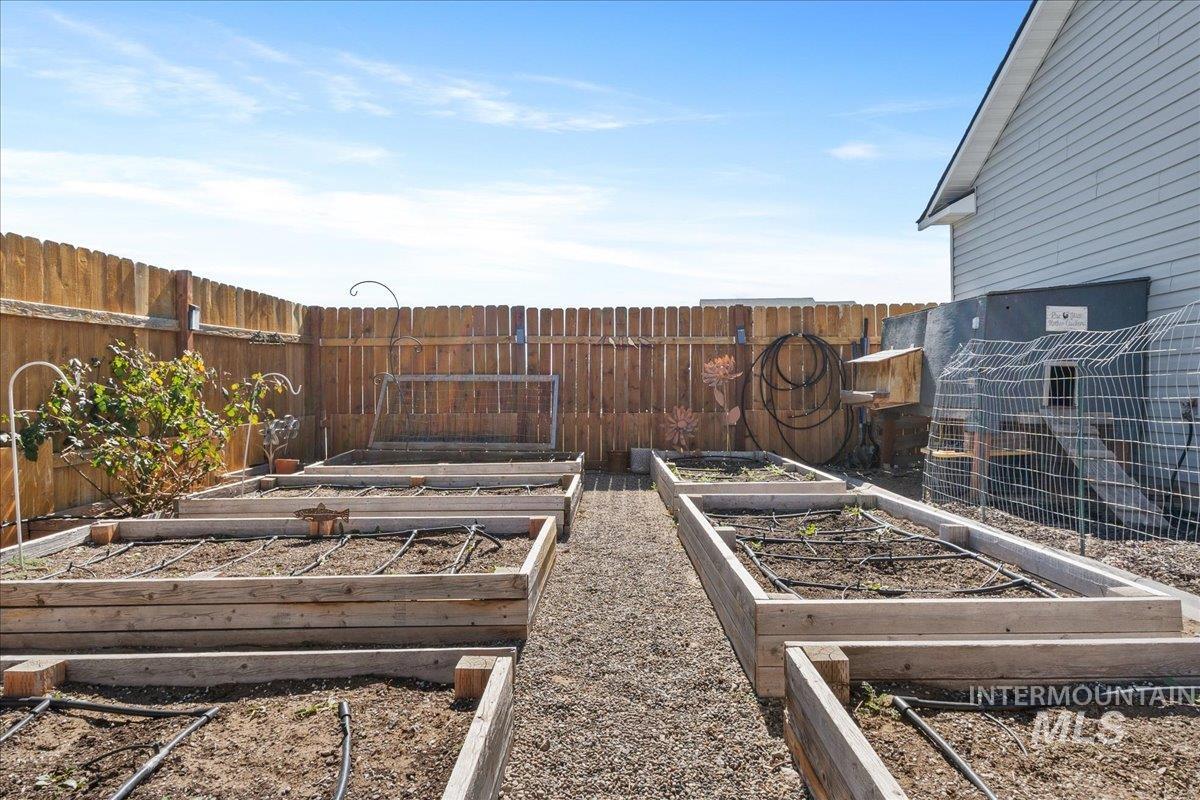 616 22nd Ave E, Jerome, Idaho 83338, 3 Bedrooms, 2 Bathrooms, Residential For Sale, Price $359,000, 98978778