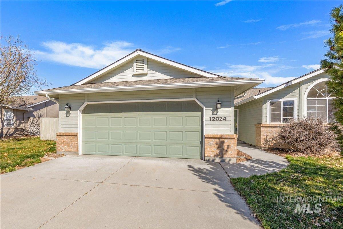 12024 W Cactus Ct, Boise, Idaho 83709, 3 Bedrooms, 2 Bathrooms, Residential For Sale, Price $410,000, 98978781