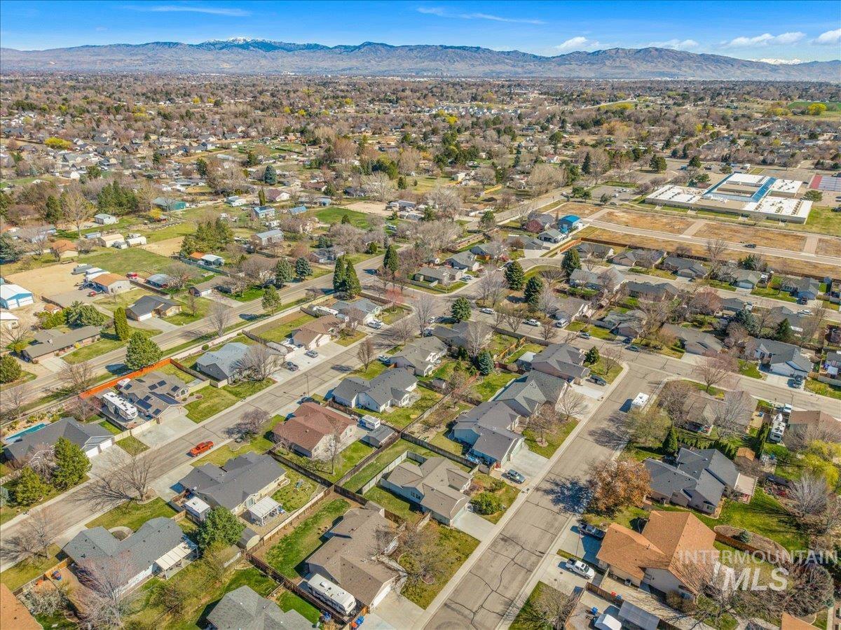 12024 W Cactus Ct, Boise, Idaho 83709, 3 Bedrooms, 2 Bathrooms, Residential For Sale, Price $410,000, 98978781