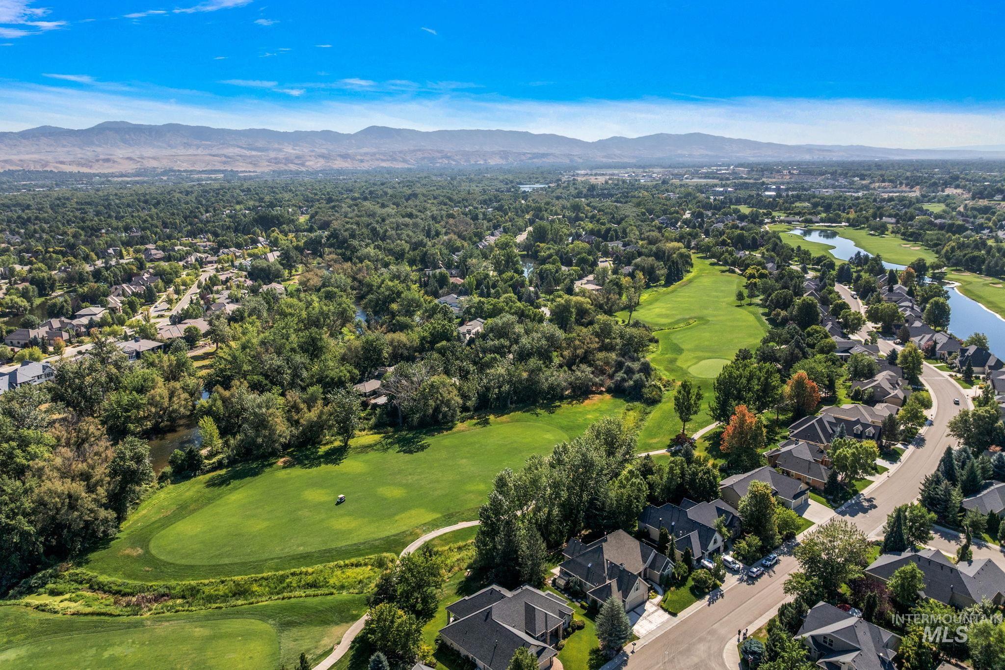1703 W Par Ct., Eagle, Idaho 83616, 3 Bedrooms, 3 Bathrooms, Residential For Sale, Price $749,900, 98978783