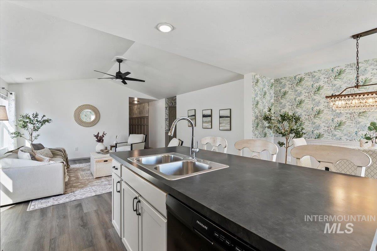 12781 Ashfield St, Caldwell, Idaho 83607, 3 Bedrooms, 2 Bathrooms, Residential For Sale, Price $395,000, 98978784