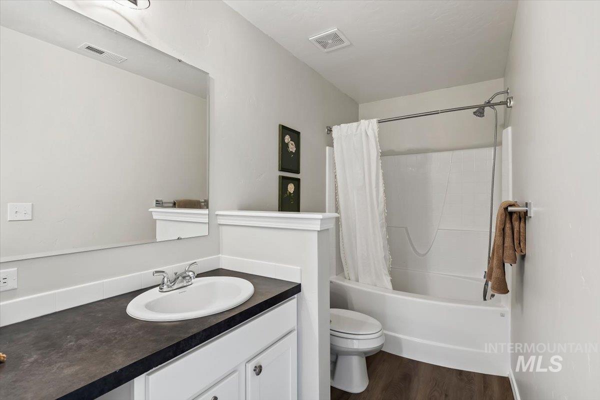 12781 Ashfield St, Caldwell, Idaho 83607, 3 Bedrooms, 2 Bathrooms, Residential For Sale, Price $395,000, 98978784