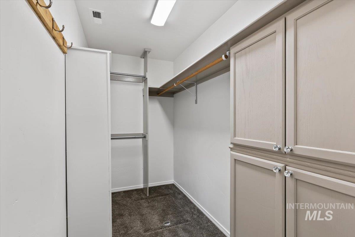 12781 Ashfield St, Caldwell, Idaho 83607, 3 Bedrooms, 2 Bathrooms, Residential For Sale, Price $395,000, 98978784