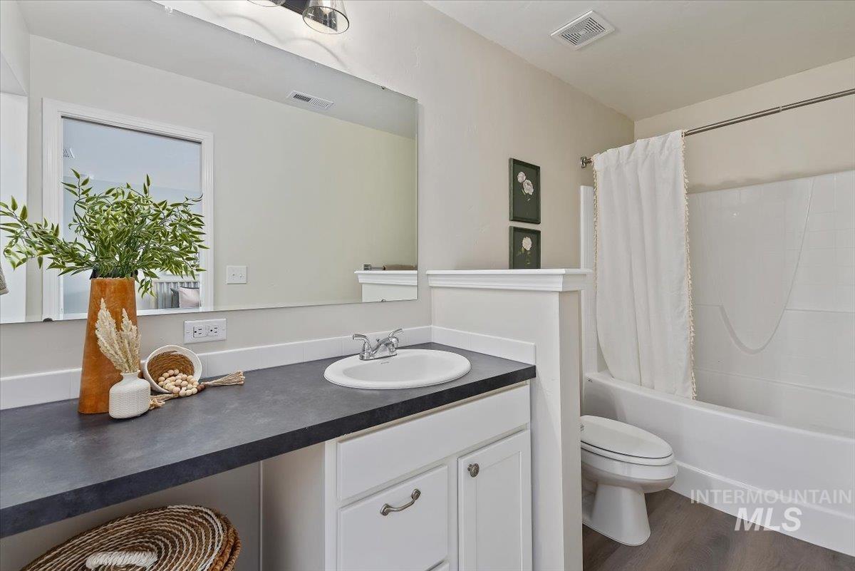 12781 Ashfield St, Caldwell, Idaho 83607, 3 Bedrooms, 2 Bathrooms, Residential For Sale, Price $395,000, 98978784