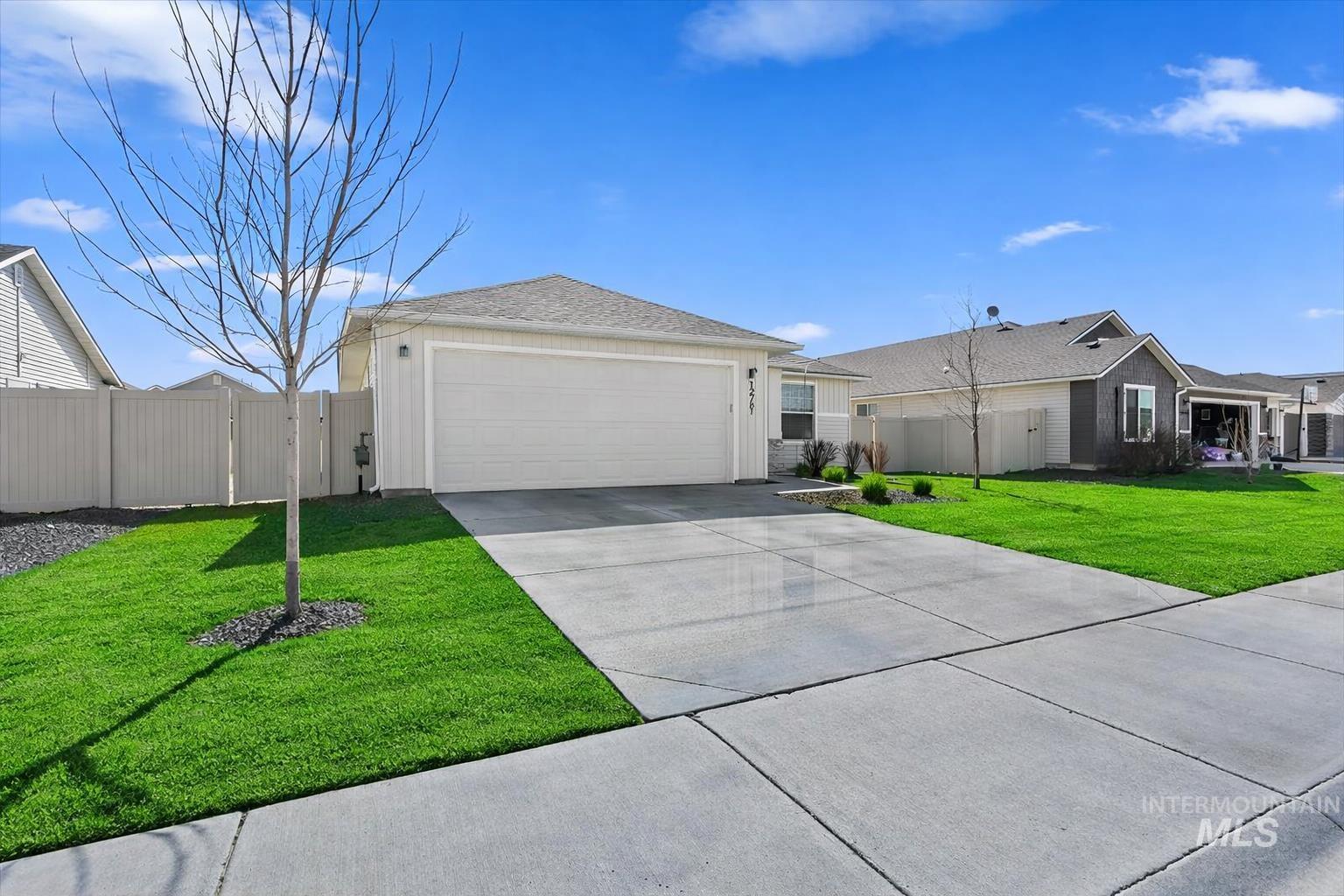 12781 Ashfield St, Caldwell, Idaho 83607, 3 Bedrooms, 2 Bathrooms, Residential For Sale, Price $395,000, 98978784