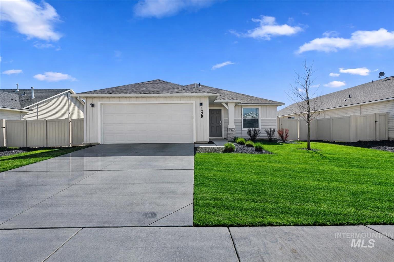 12781 Ashfield St, Caldwell, Idaho 83607, 3 Bedrooms, 2 Bathrooms, Residential For Sale, Price $384,900,MLS 98978784