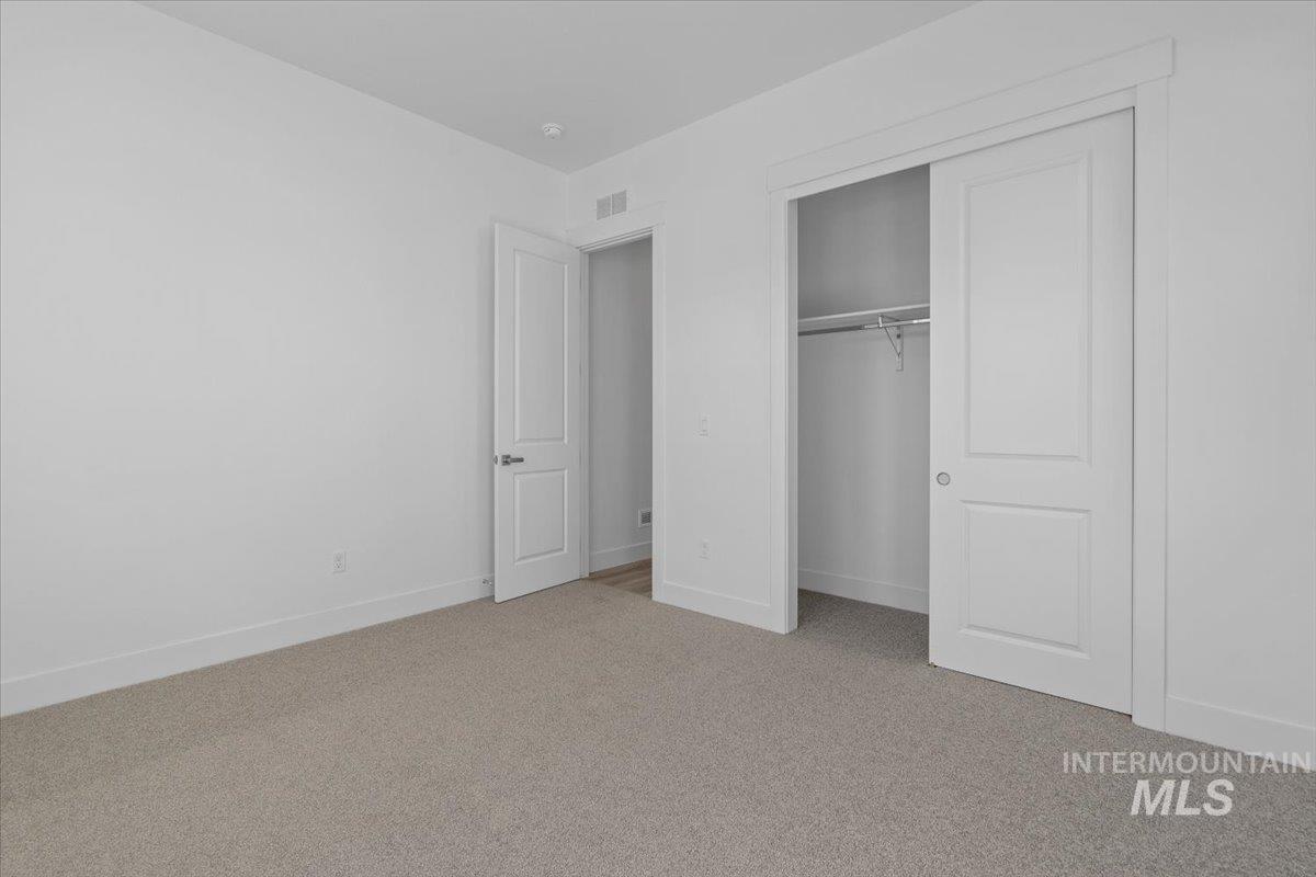 2349 N Kenora Ave, Star, Idaho 83669, 3 Bedrooms, 3.5 Bathrooms, Residential For Sale, Price $699,990,MLS 98978785