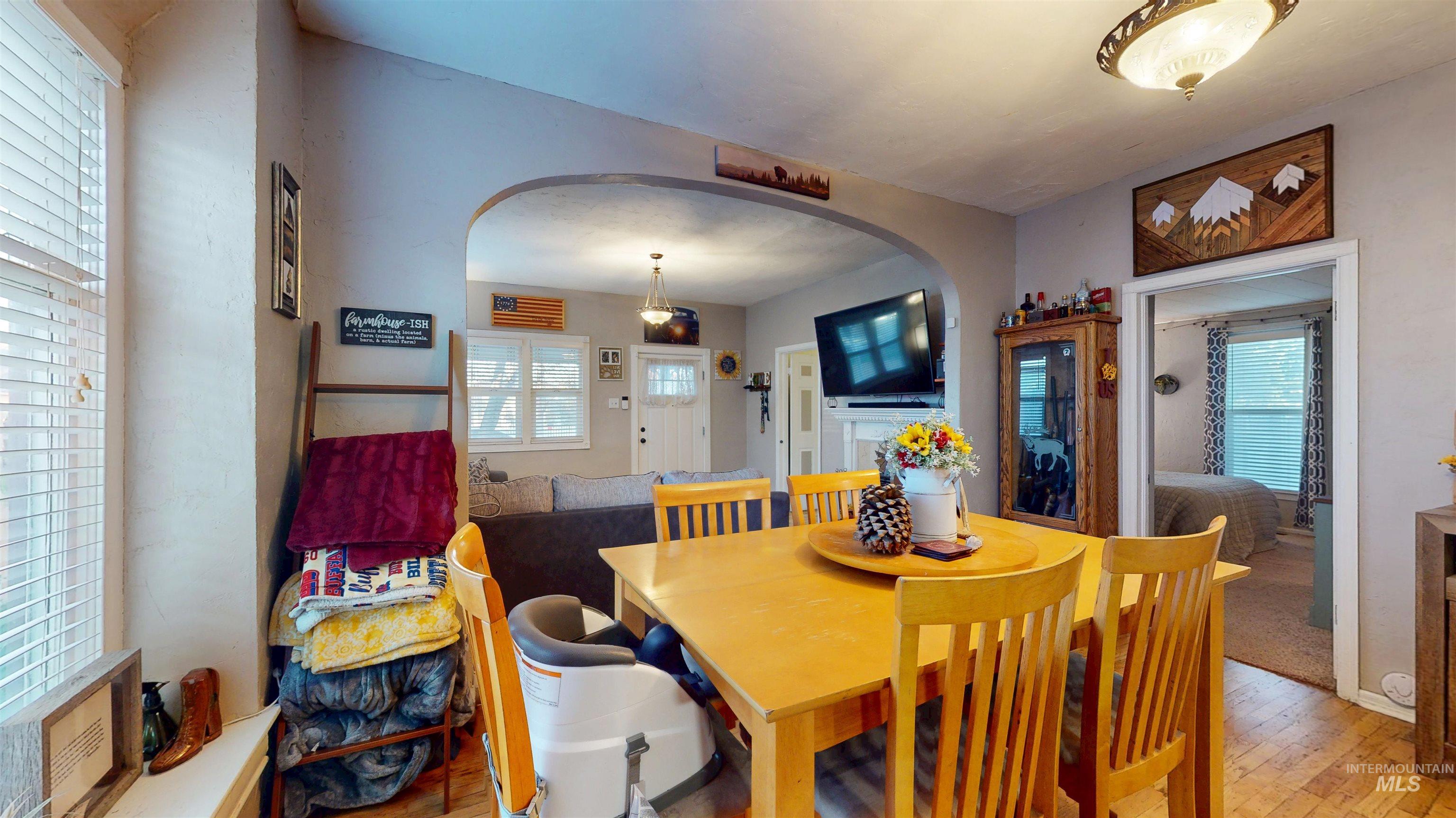 362 7th Ave N, Twin Falls, Idaho 83301, 2 Bedrooms, 1 Bathroom, Residential For Sale, Price $299,000, 98978787