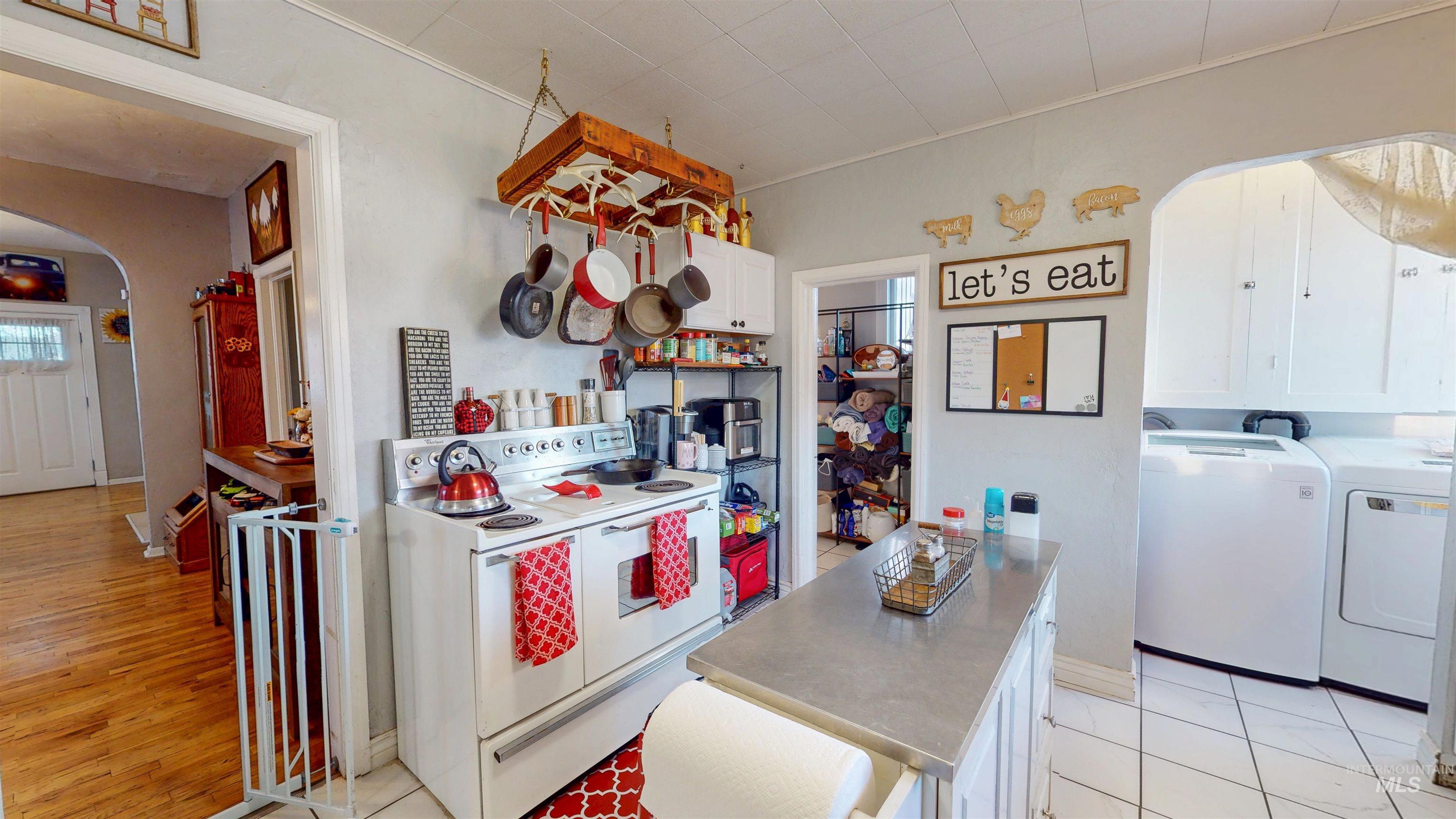 362 7th Ave N, Twin Falls, Idaho 83301, 2 Bedrooms, 1 Bathroom, Residential For Sale, Price $299,000, 98978787