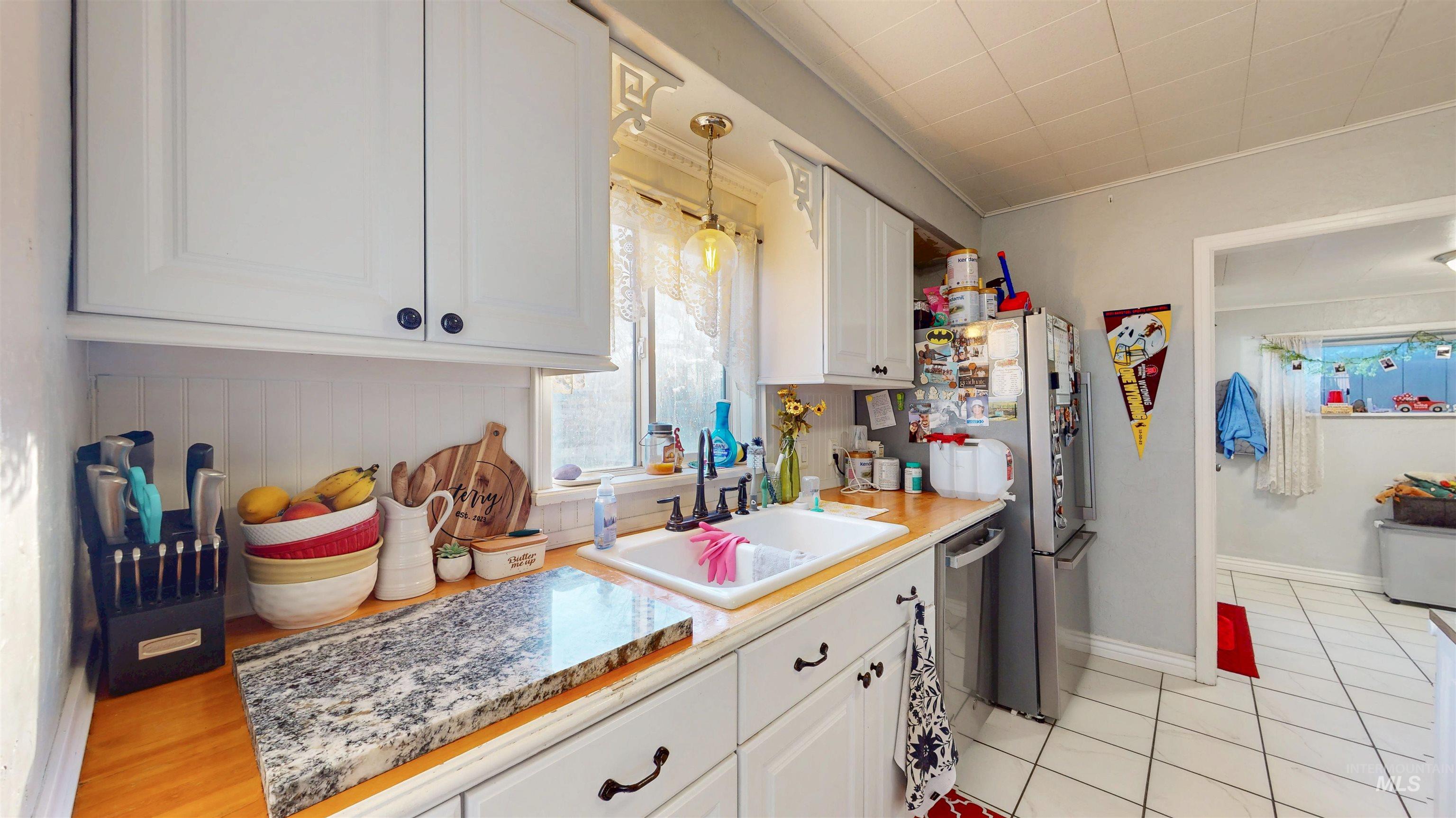 362 7th Ave N, Twin Falls, Idaho 83301, 2 Bedrooms, 1 Bathroom, Residential For Sale, Price $299,000, 98978787